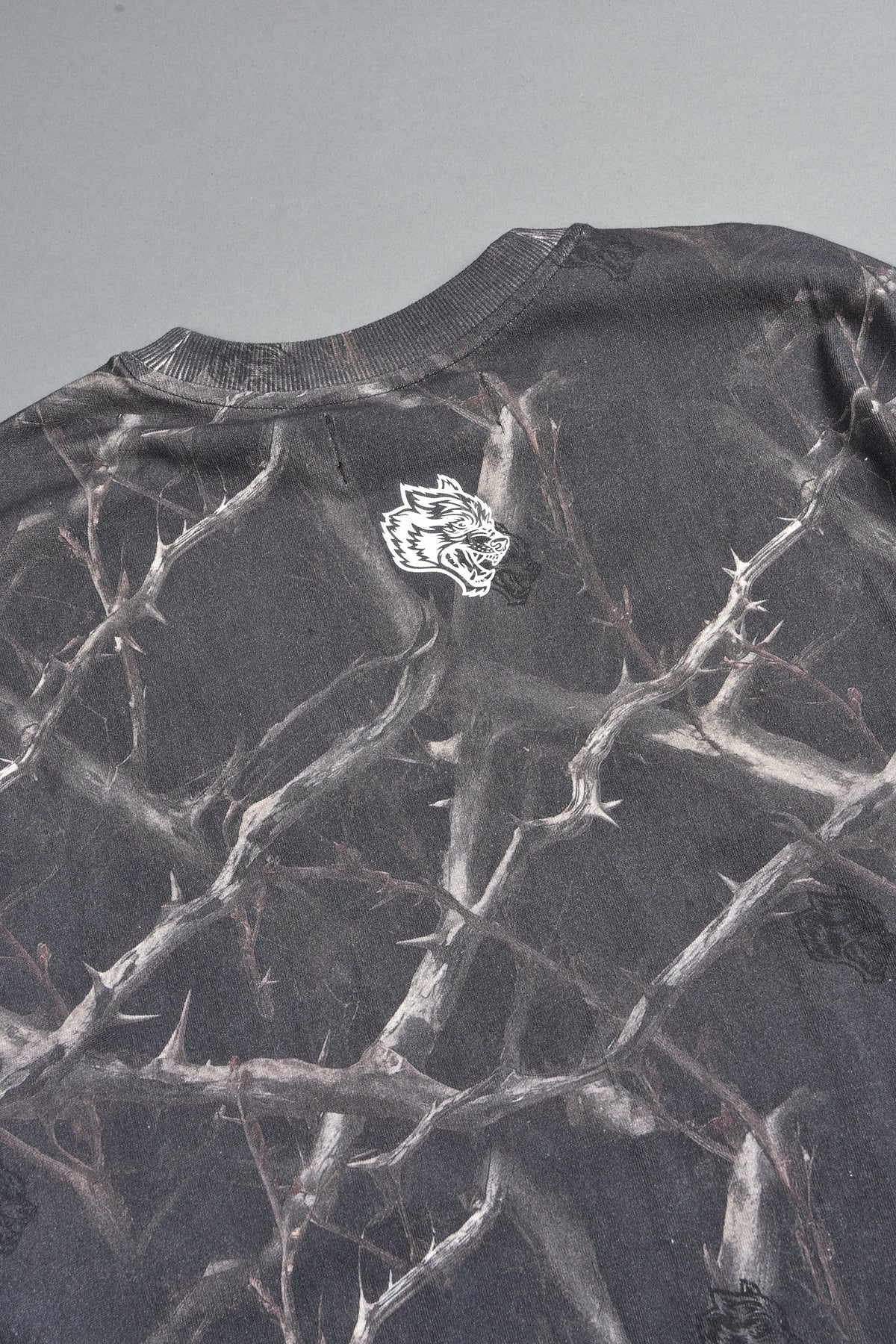 Studded Mantra Premium Oversized Tee In Darc Thorns
