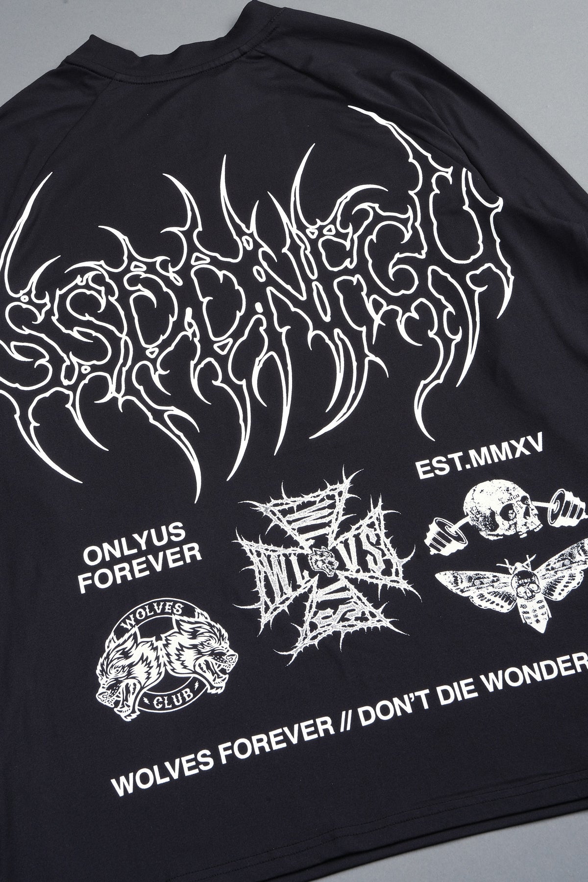 Hesh Mantra Dry Wolf Raglan Ls Tee In Black