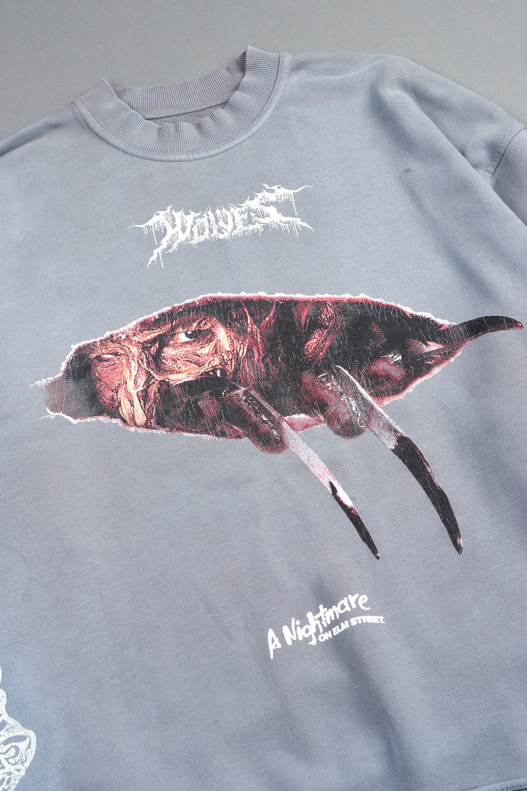 Dont Sleep London Crewneck In Dove Gray Super Sun Fade