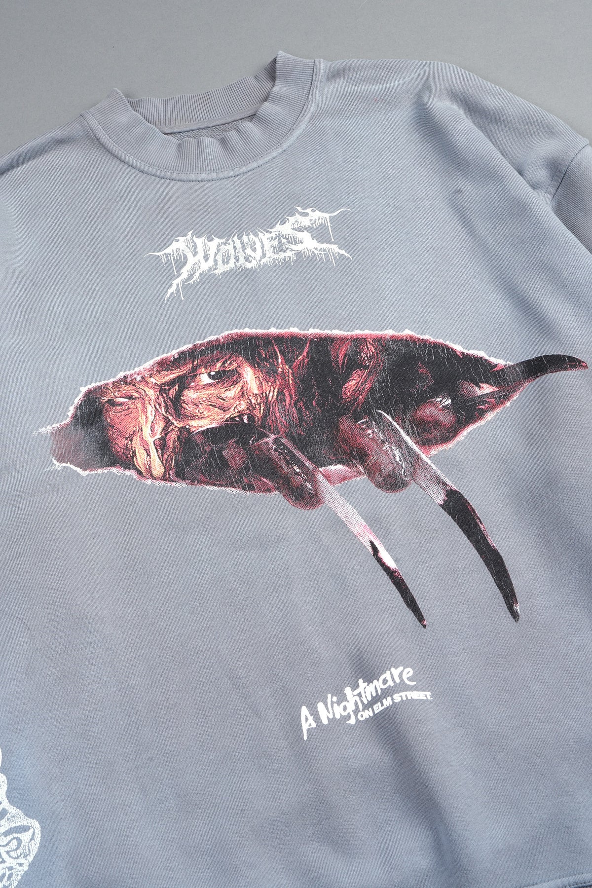 Dont Sleep London Crewneck In Dove Gray Super Sun Fade