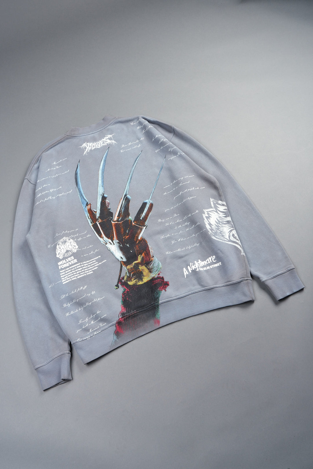 Dont Sleep London Crewneck In Dove Gray Super Sun Fade