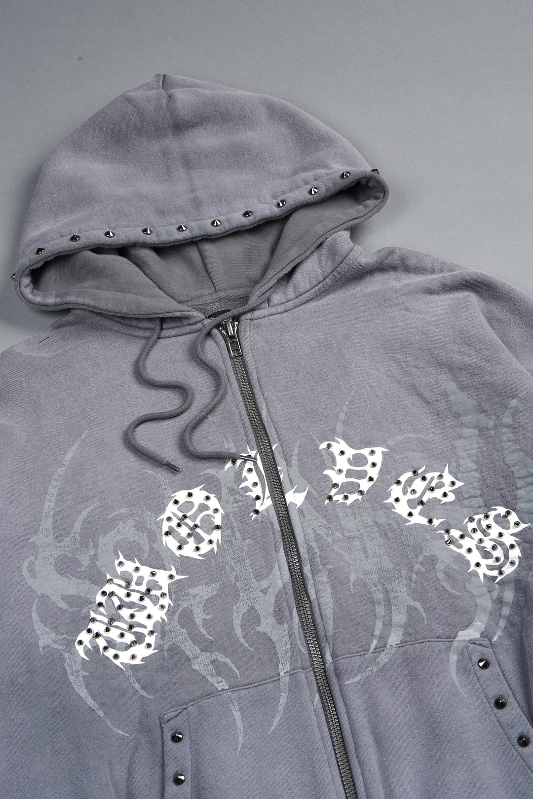 Studded Mantra Chambers Zip Hoodie In Slate Gray Super Sun Fade