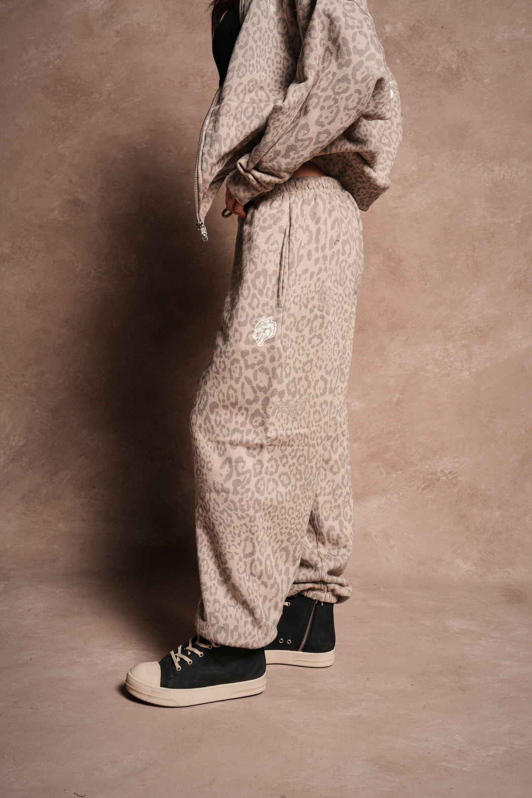 Dual Premium Lounger Sweatpants in Clay Leopard