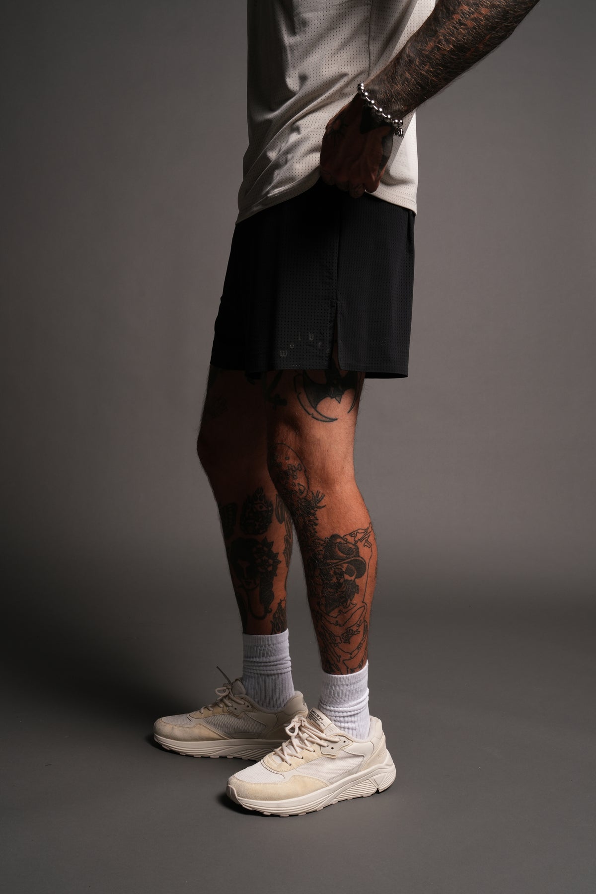 Pyramid V3 Rocky Running Shorts In Black