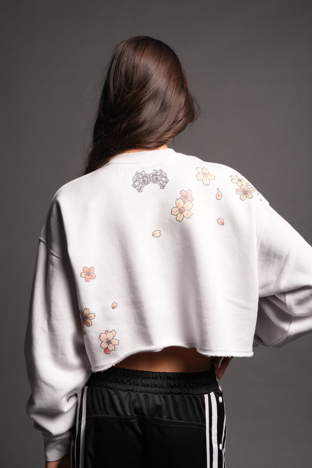 Box Sakura Cropped London Crewneck In Stone