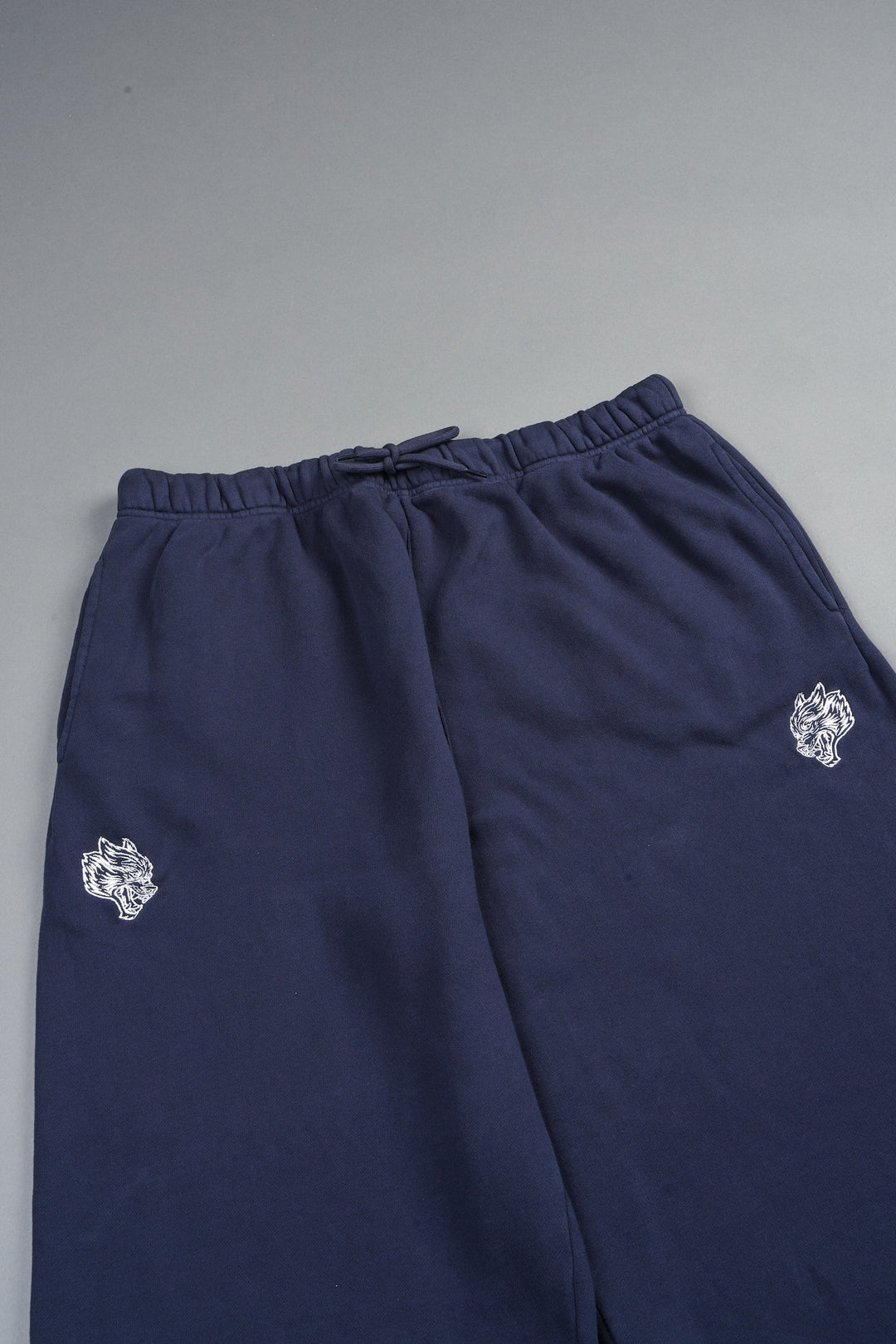 Dual Wolf Capri Sweat Pants In Storm Blue