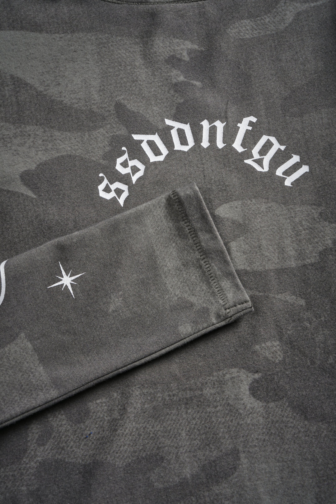 FRVR in the Stars "Eden" L/S Tee in Lush Vintage Woodland Camo