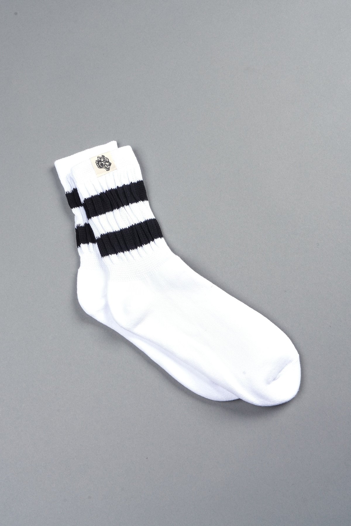 Wolf Patch V2 2 Stripe Comfy Socks in White/Black
