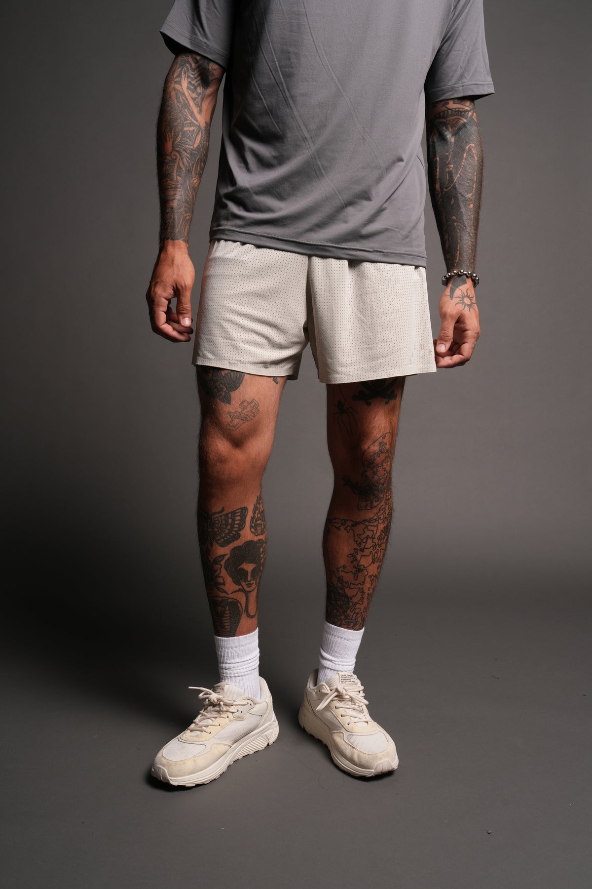 Pyramid V3 Rocky Running Shorts In Cream