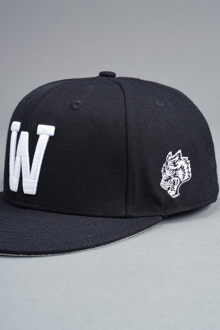 Mantra Fitted Cap In Black