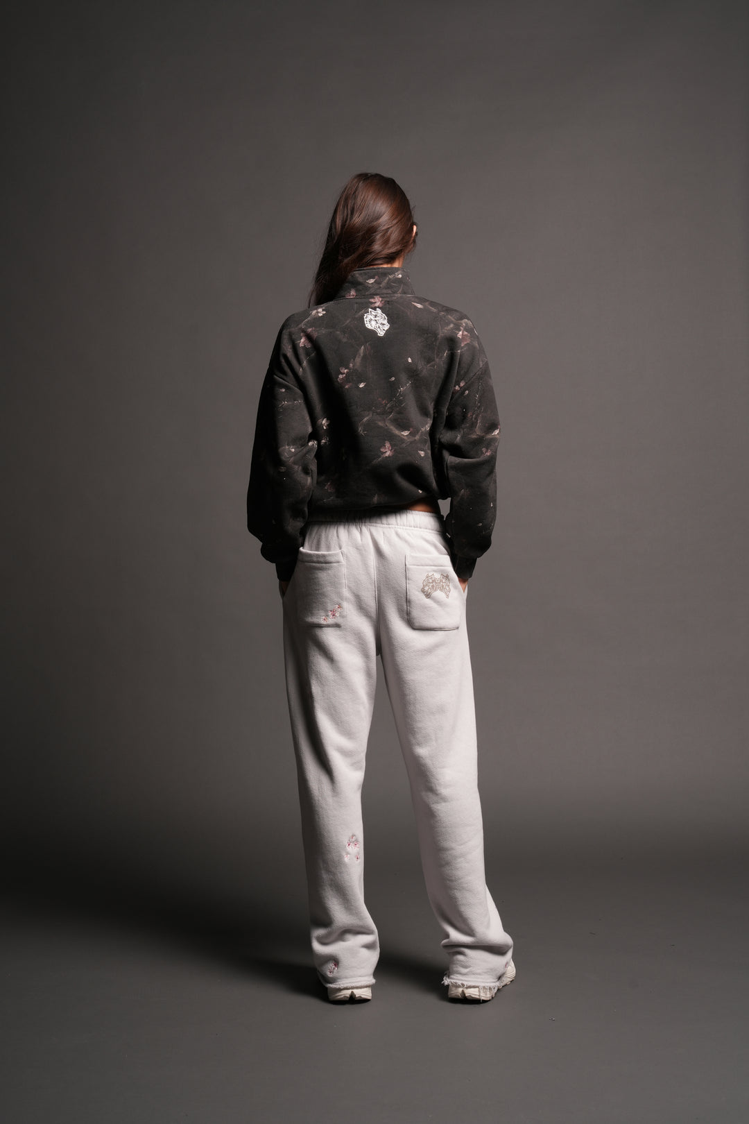 Stud Pyramid She Everson Mockneck Sweater In All Of Us Camo