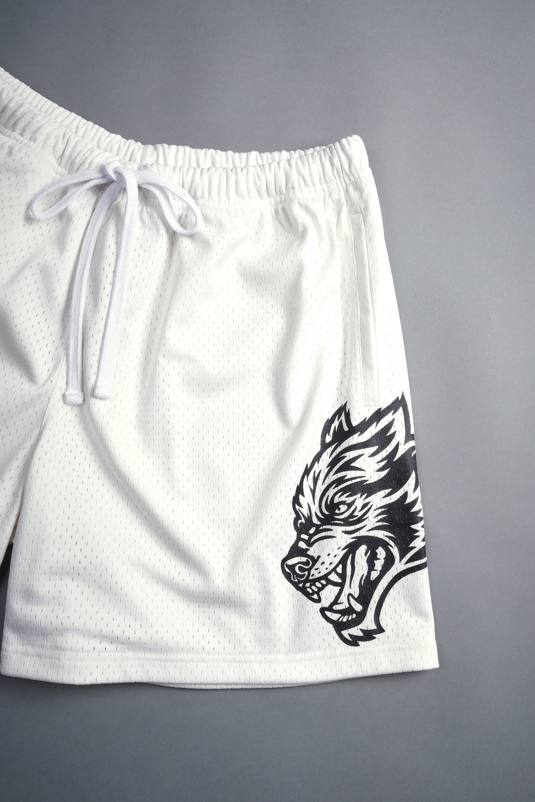 Vaughn Mesh Shorts in Cream