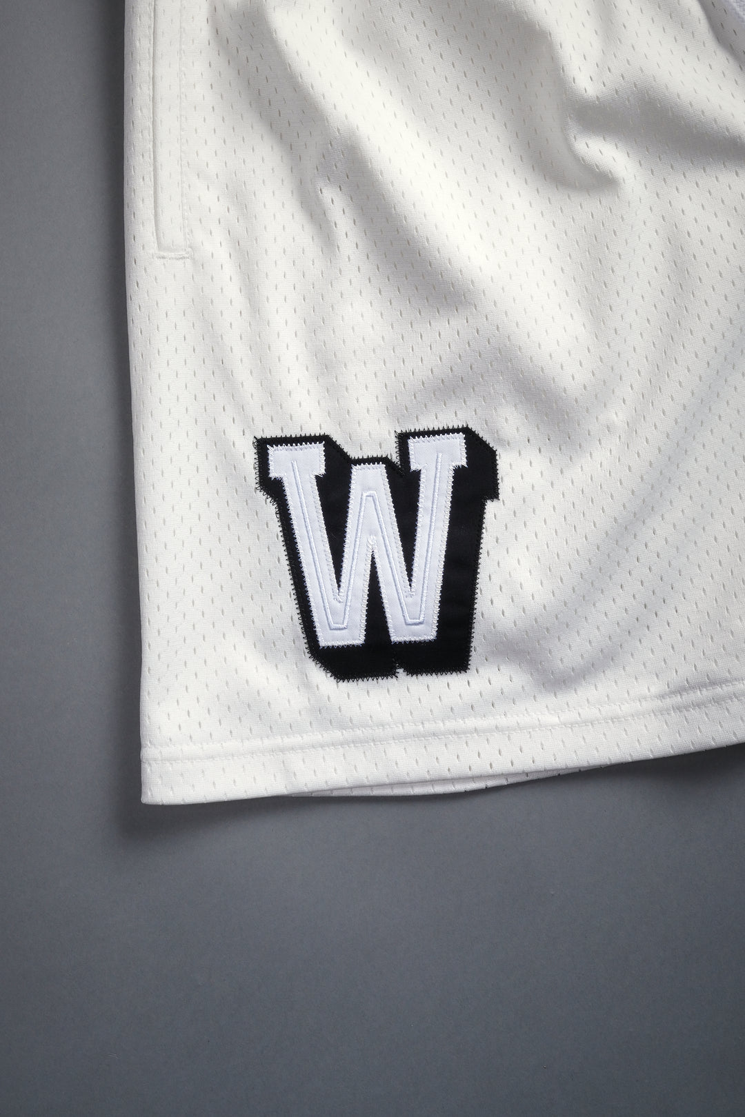 Vaughn Mesh Shorts in Cream