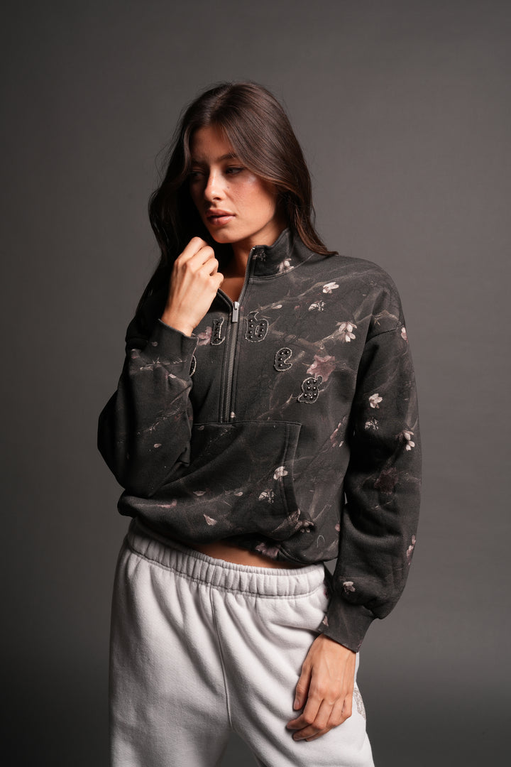 Stud Pyramid She Everson Mockneck Sweater In All Of Us Camo