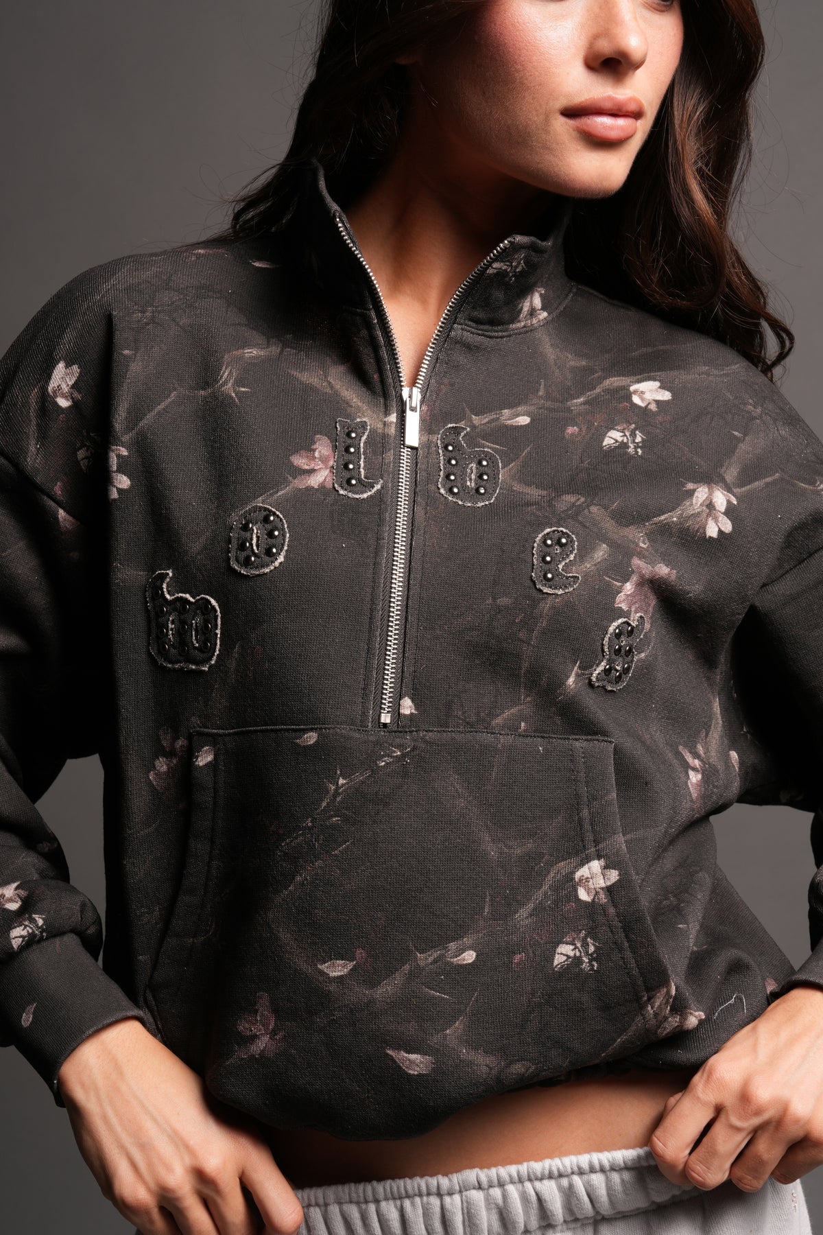 Stud Pyramid She Everson Mockneck Sweater In All Of Us Camo