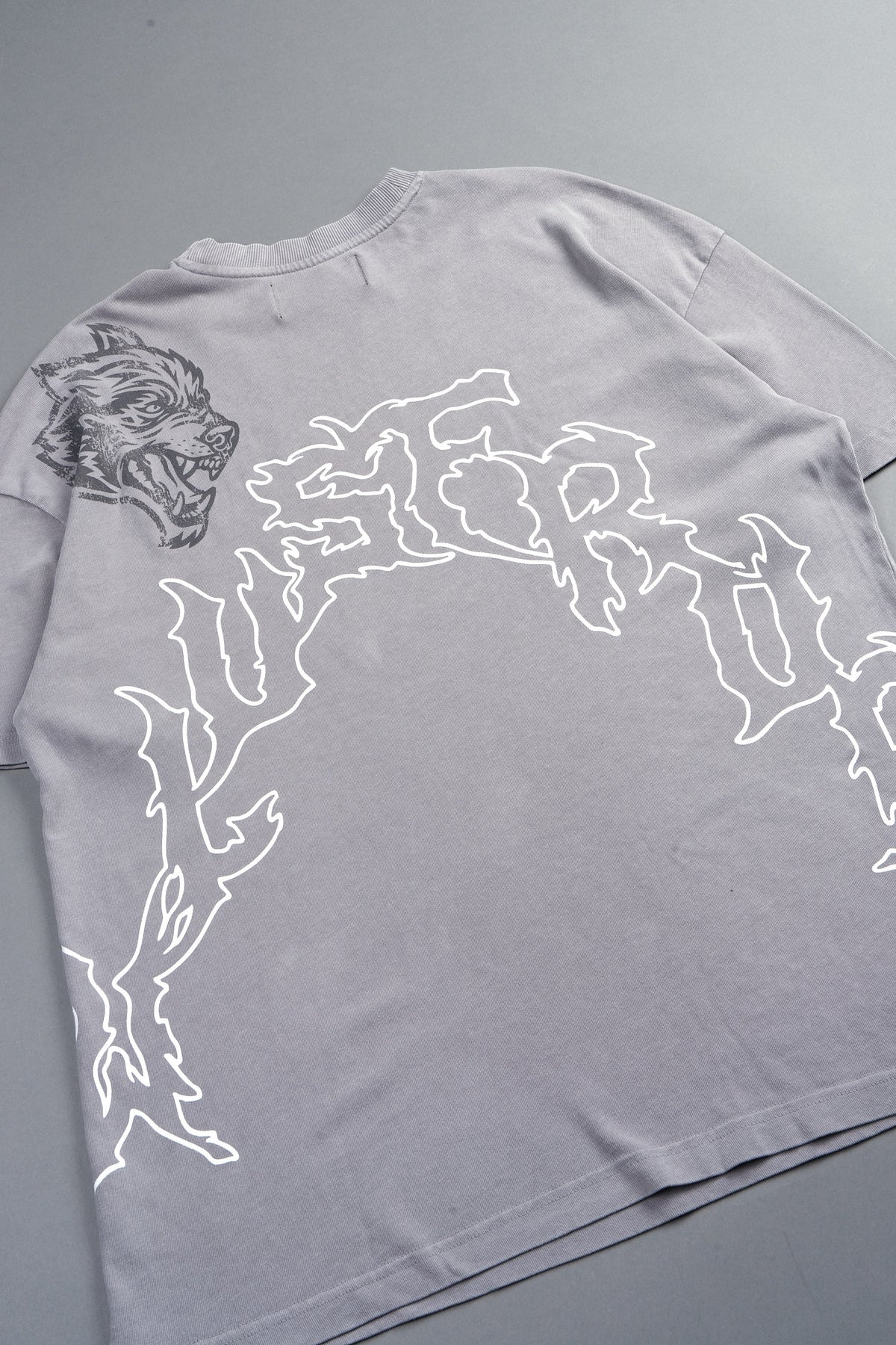 Night Blade Premium Oversized Tee In Dove Gray
