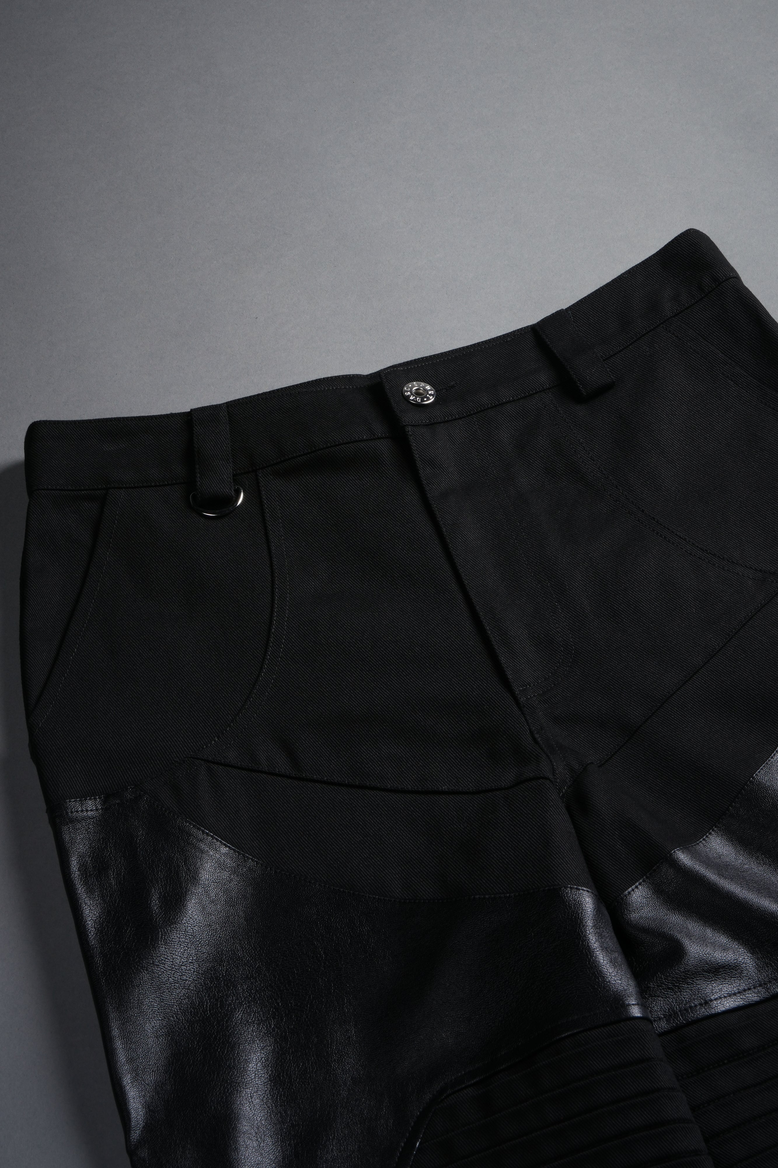 Wolf Chopper Onyx Pants in Black – DarcSport