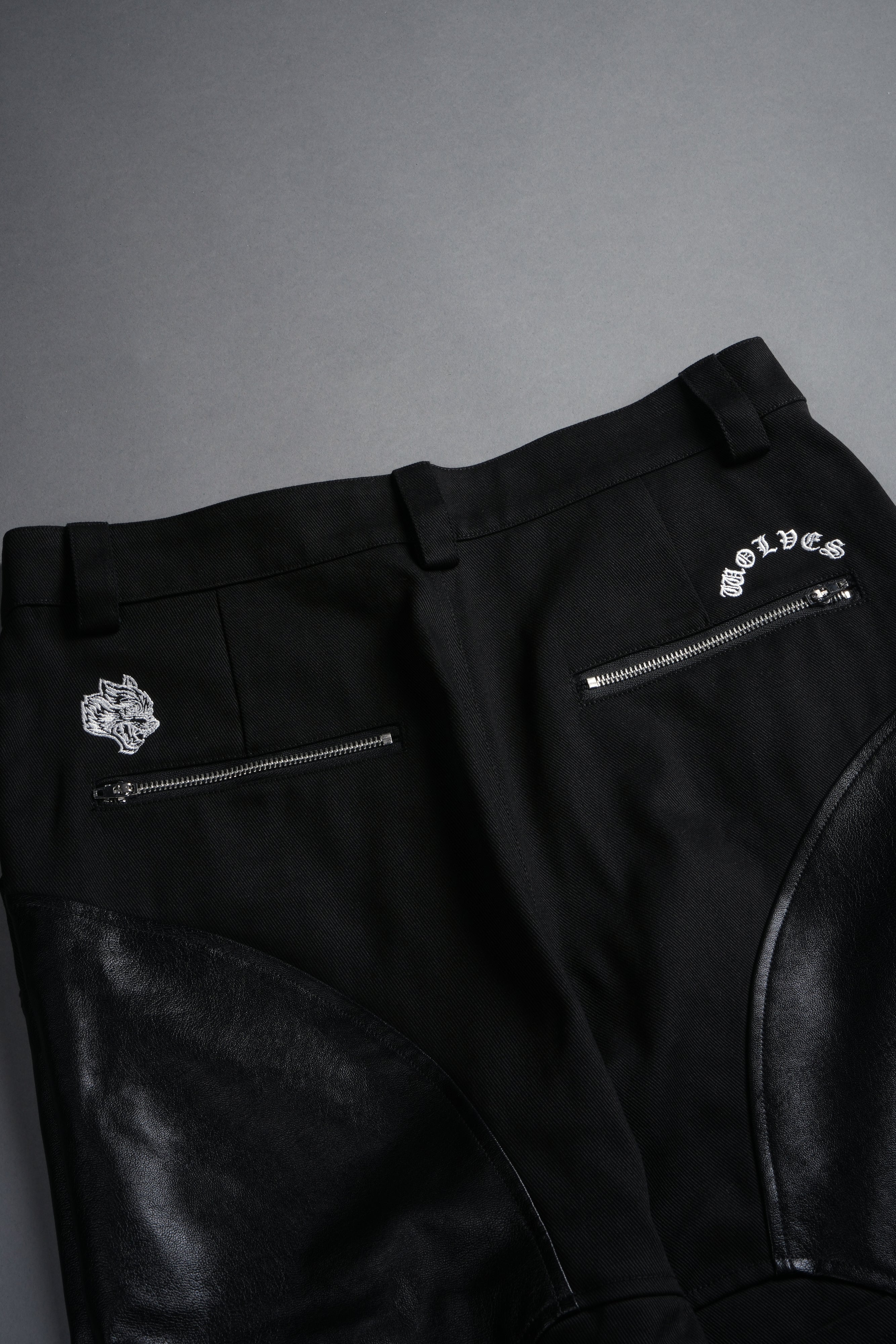 Wolf Chopper Onyx Pants in Black – DarcSport