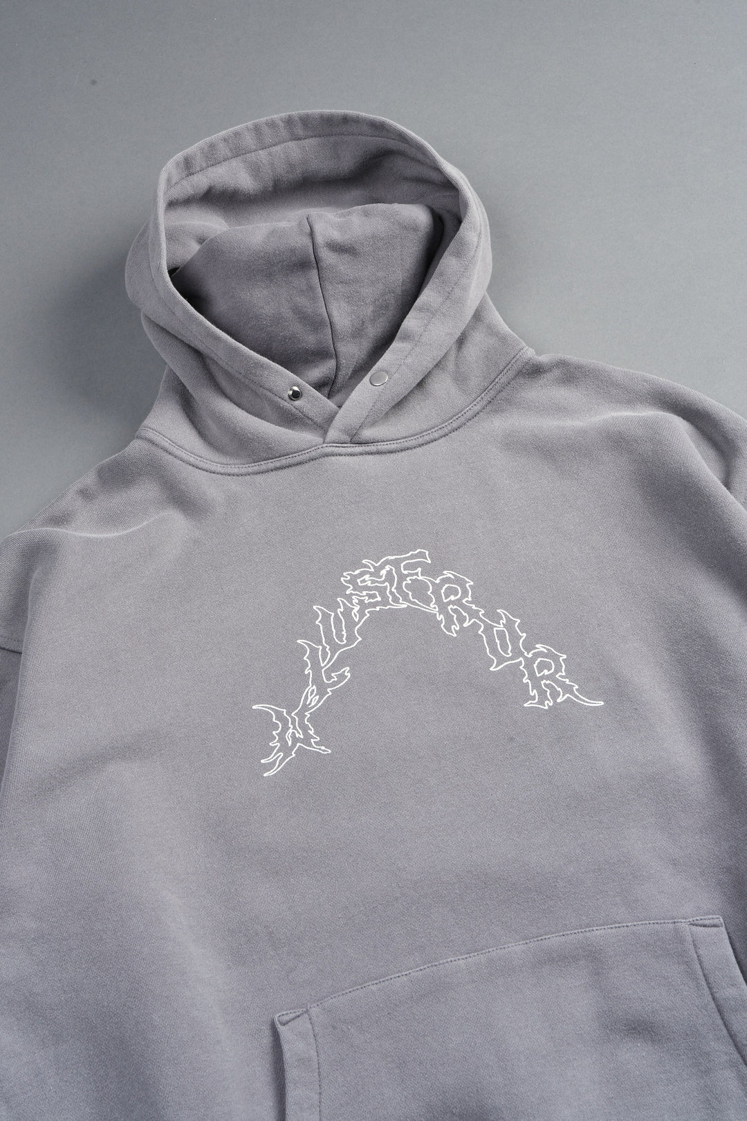 Night Blade Pierce Hoodie In Dove Gray