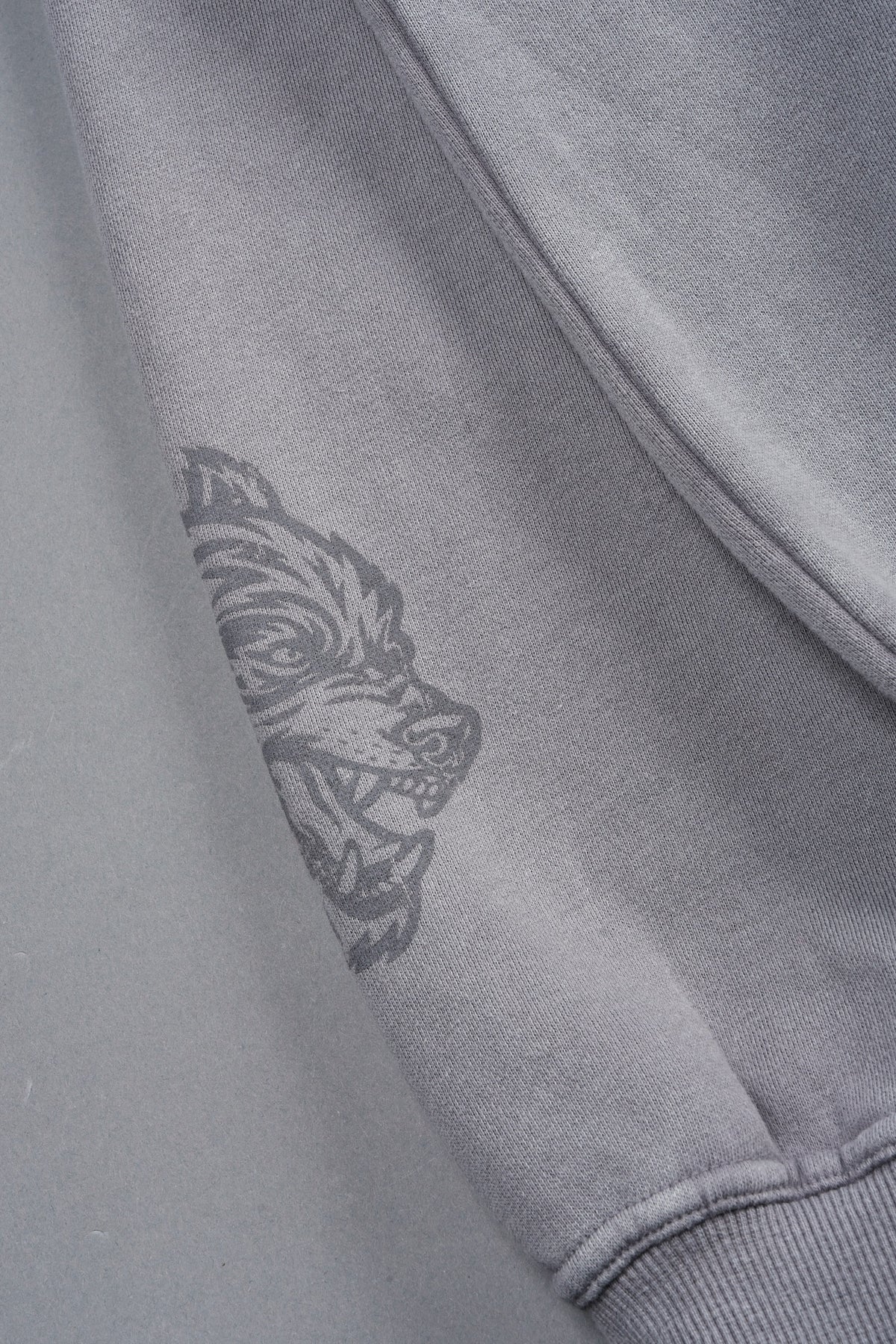 Night Blade Pierce Hoodie In Dove Gray