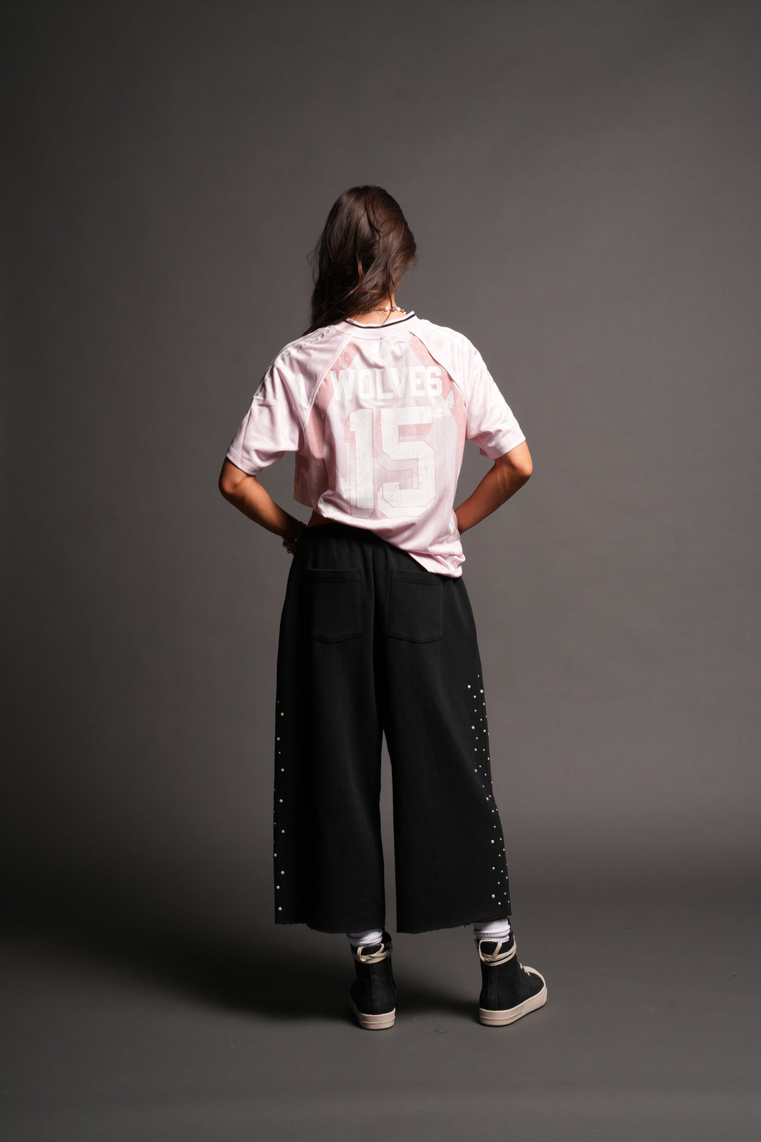She Wolves Club She Oversized Soccer Jersey In Blush Pink