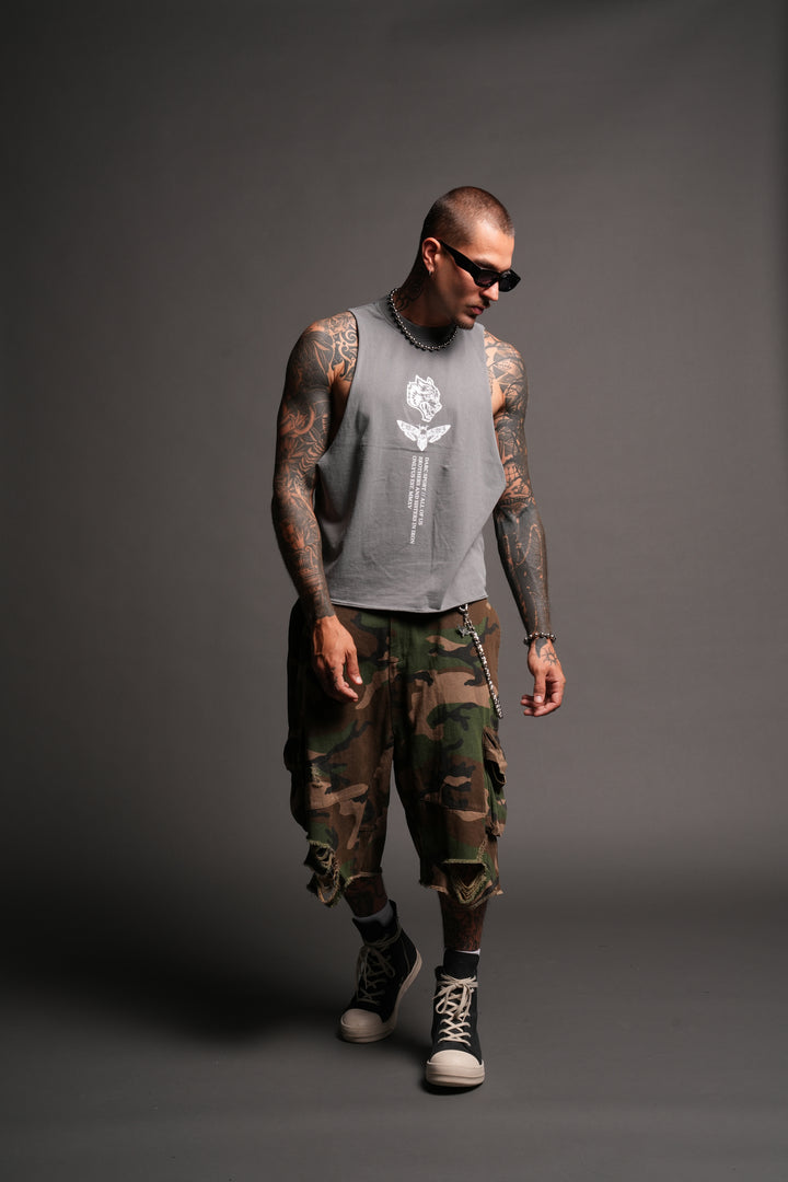 Big Wolf Head Grunge Raw Hem Box Cut Tommy Muscle Tee In Slate Gray