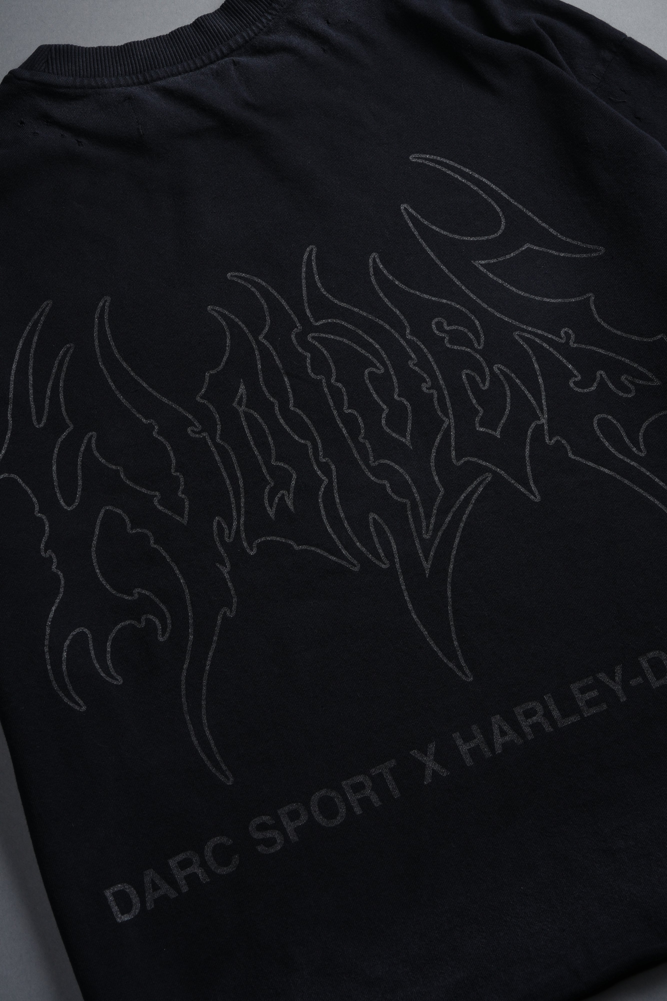 Darc Eagle Distressed Grunge Mid-Length Raw Hem Tee in Black Drift