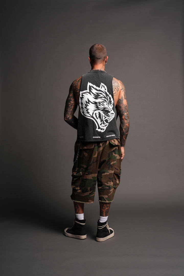 Big Wolf Head Grunge Raw Hem Box Cut Tommy Muscle Tee In Black