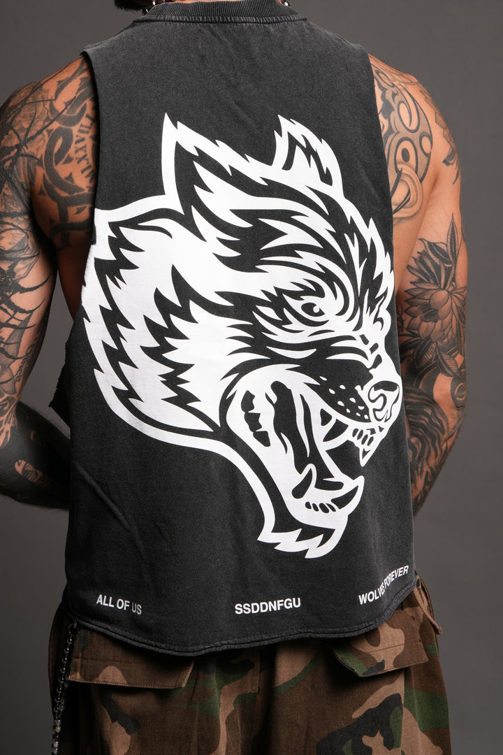 Big Wolf Head Grunge Raw Hem Box Cut Tommy Muscle Tee In Black