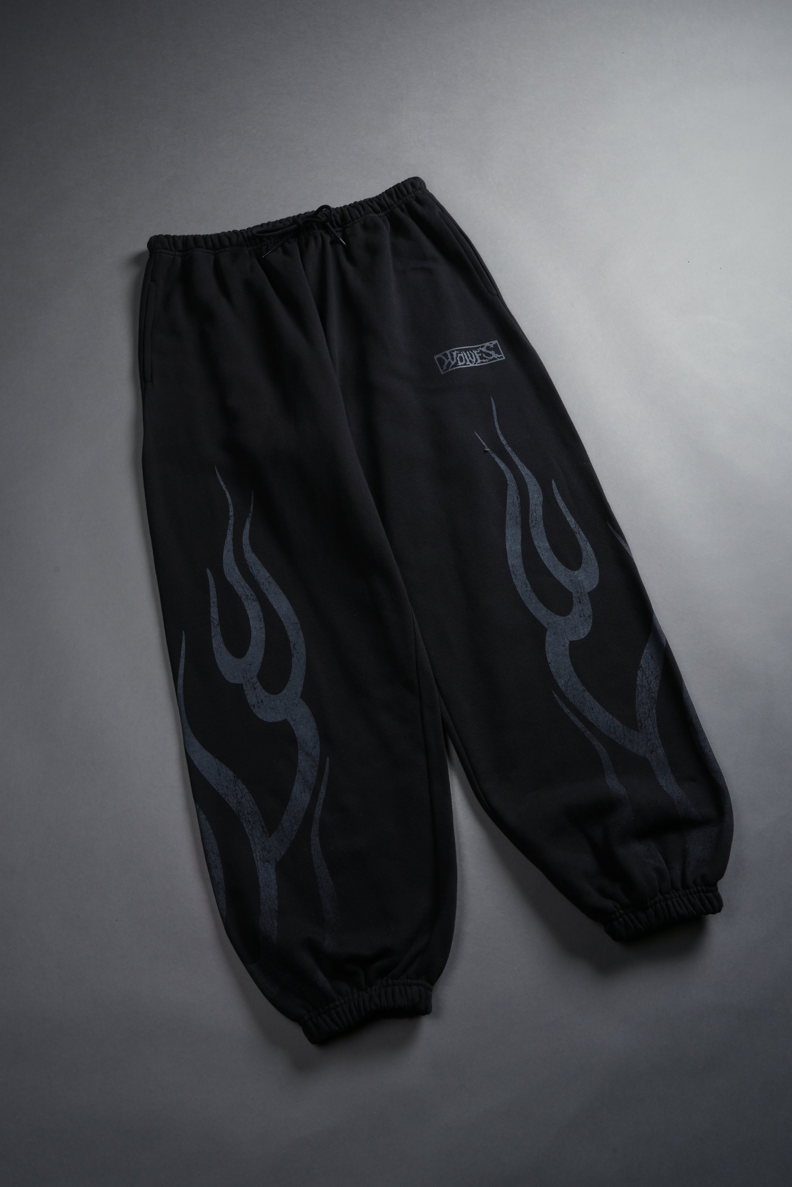 Hollow Flame Lightweight Lounger Sweat Pants in Black