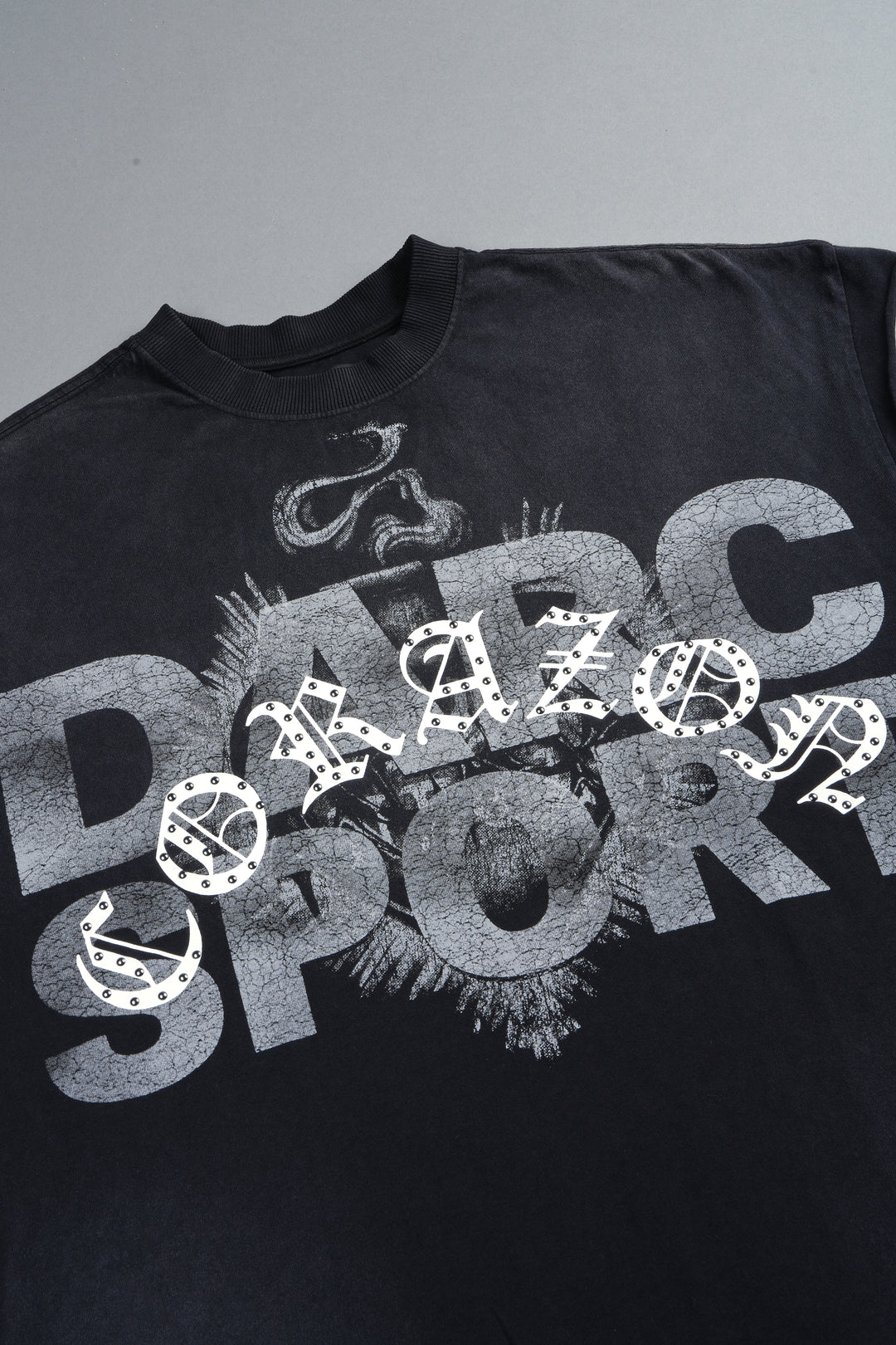 Ds Corazon Grunge Cut-Off Tee In Black Sun Fade