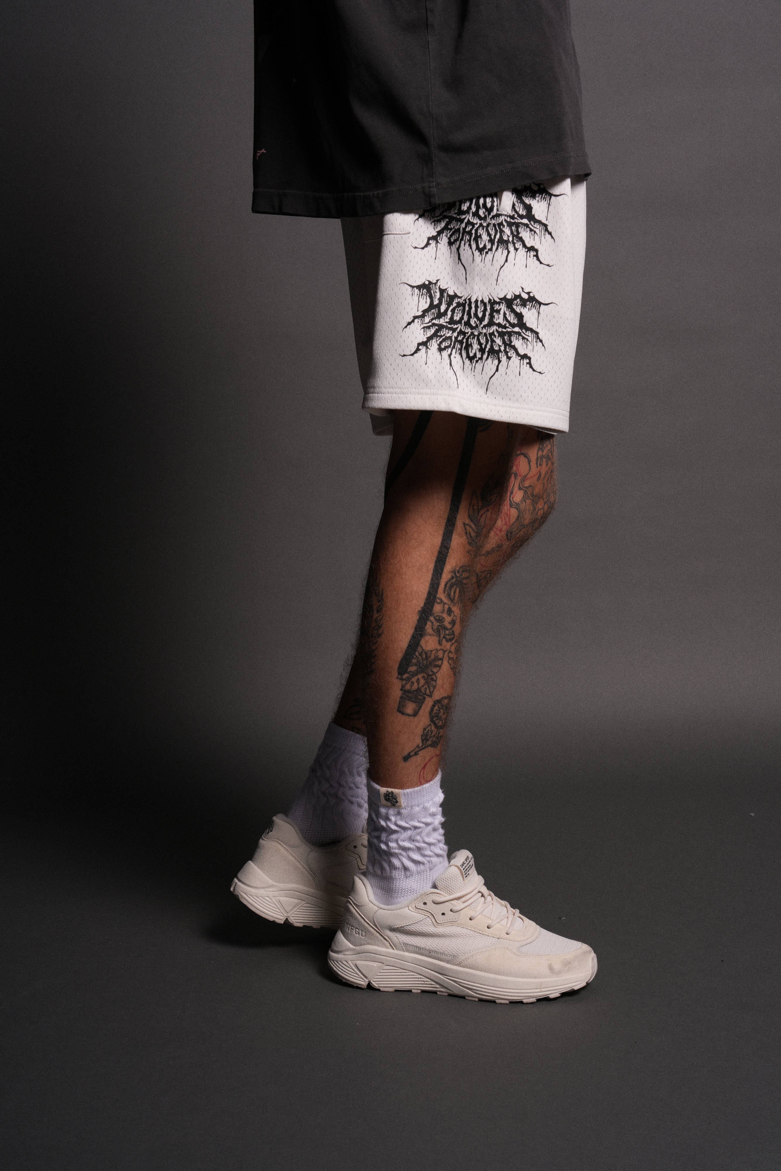Shadow Mesh Shorts in Cream