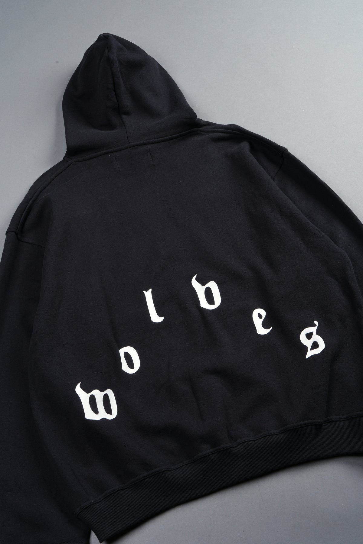 Dama De Las Rosas Bishop Hoodie In Black