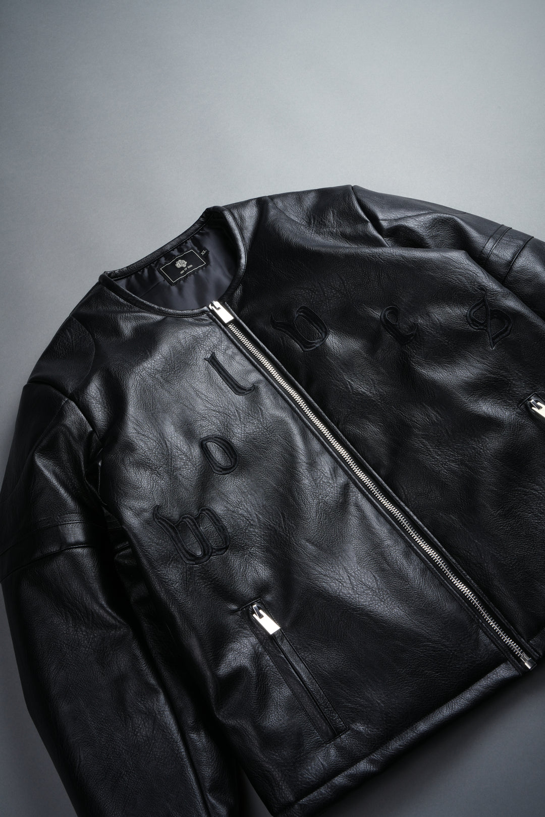 Wolves Pyramid Jesse Biker Jacket in Black
