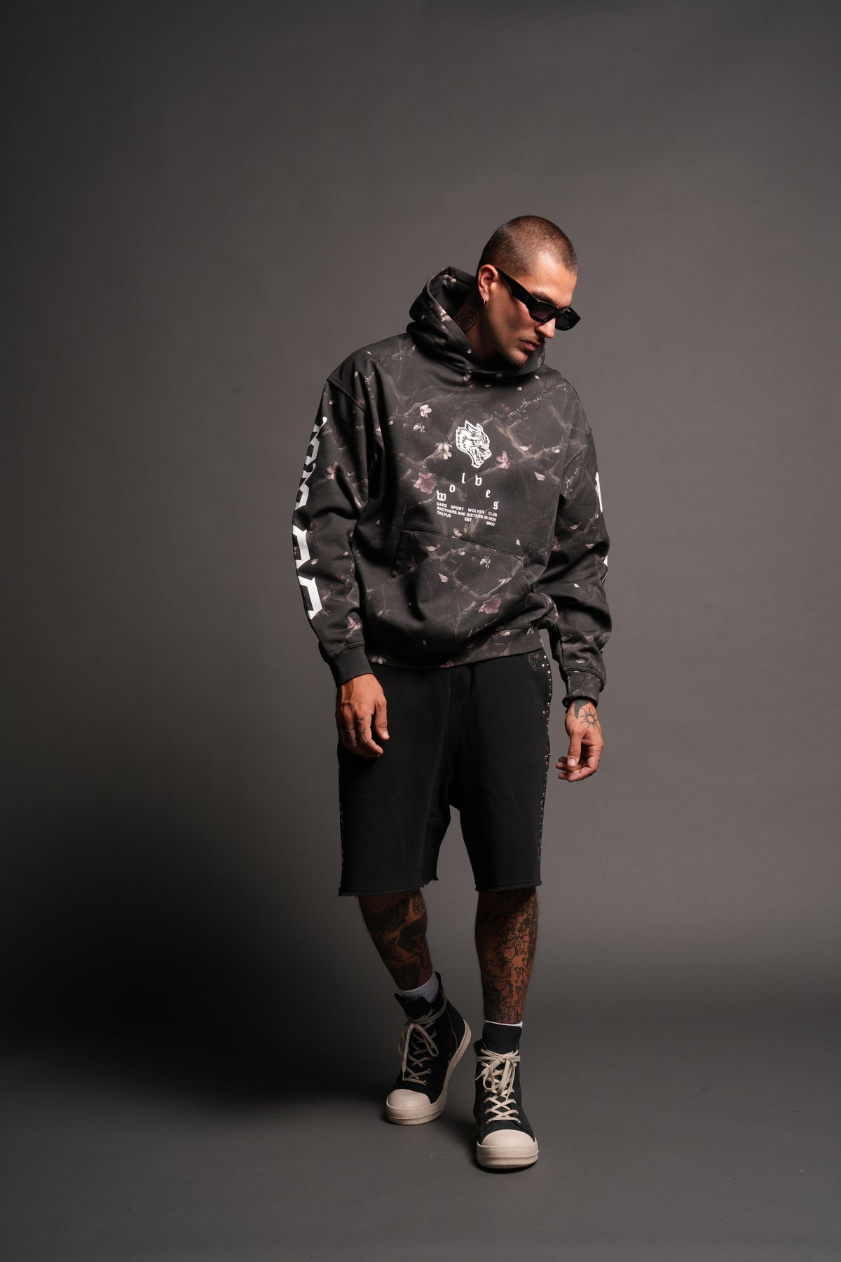 Big Wolf Head Pierce Hoodie In All Of Us Camo