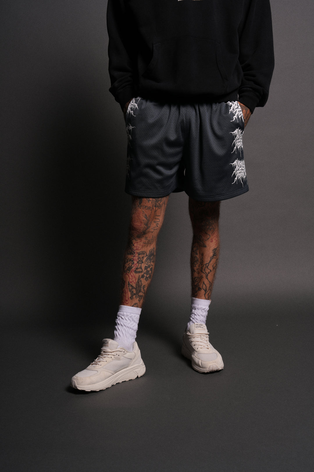 Shadow Mesh Shorts in Darc Blue