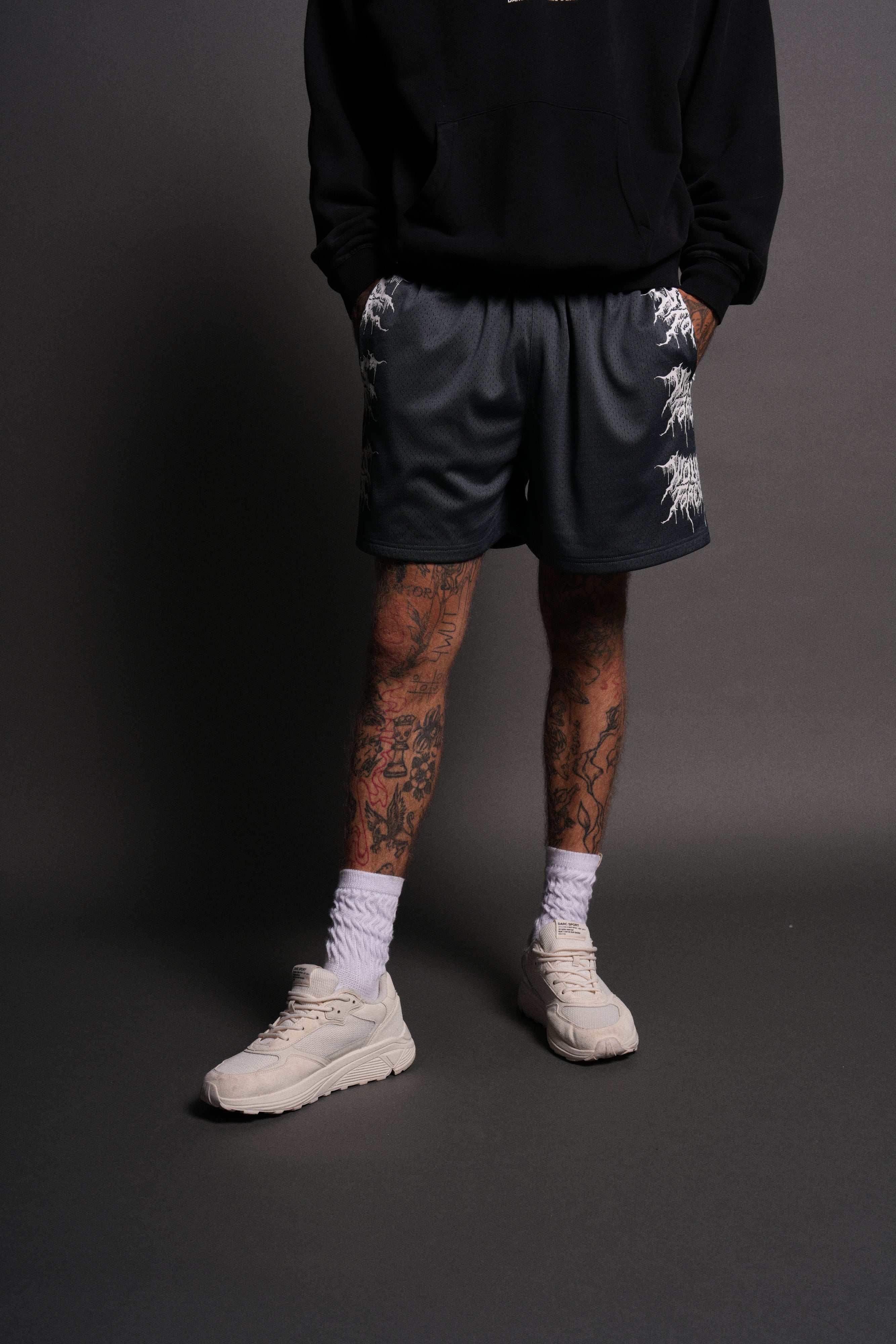 Shadow Mesh Shorts in Darc Blue