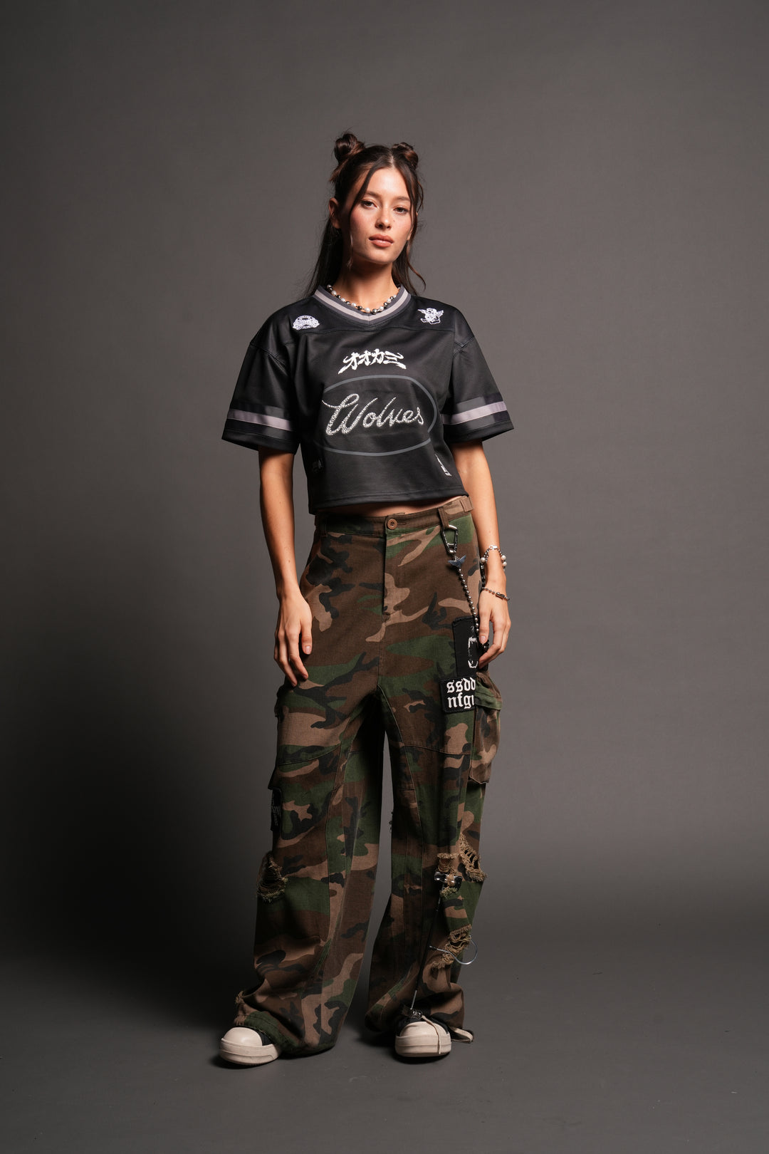 Honor She Football Crop Jersey in Black