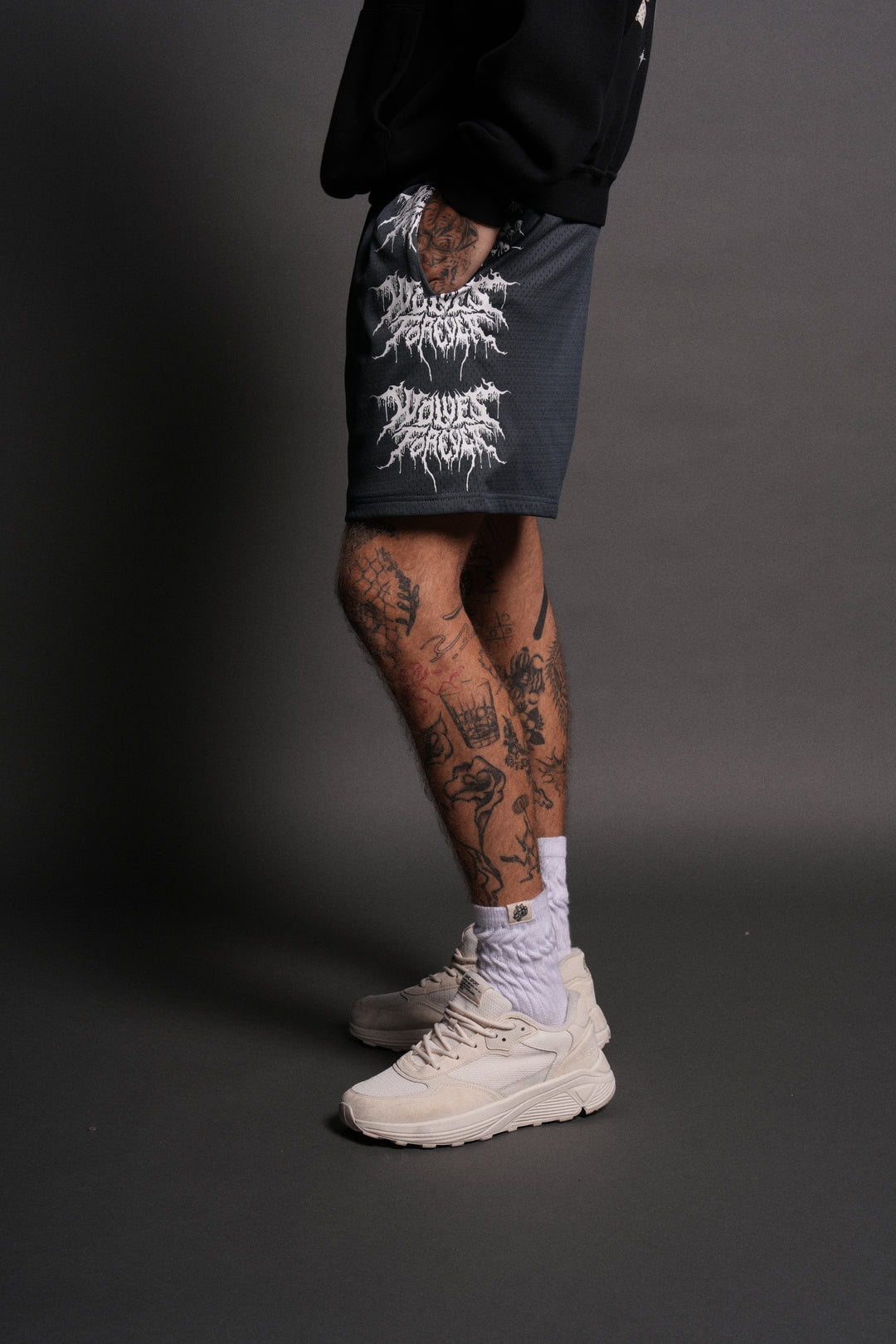 Shadow Mesh Shorts in Darc Blue