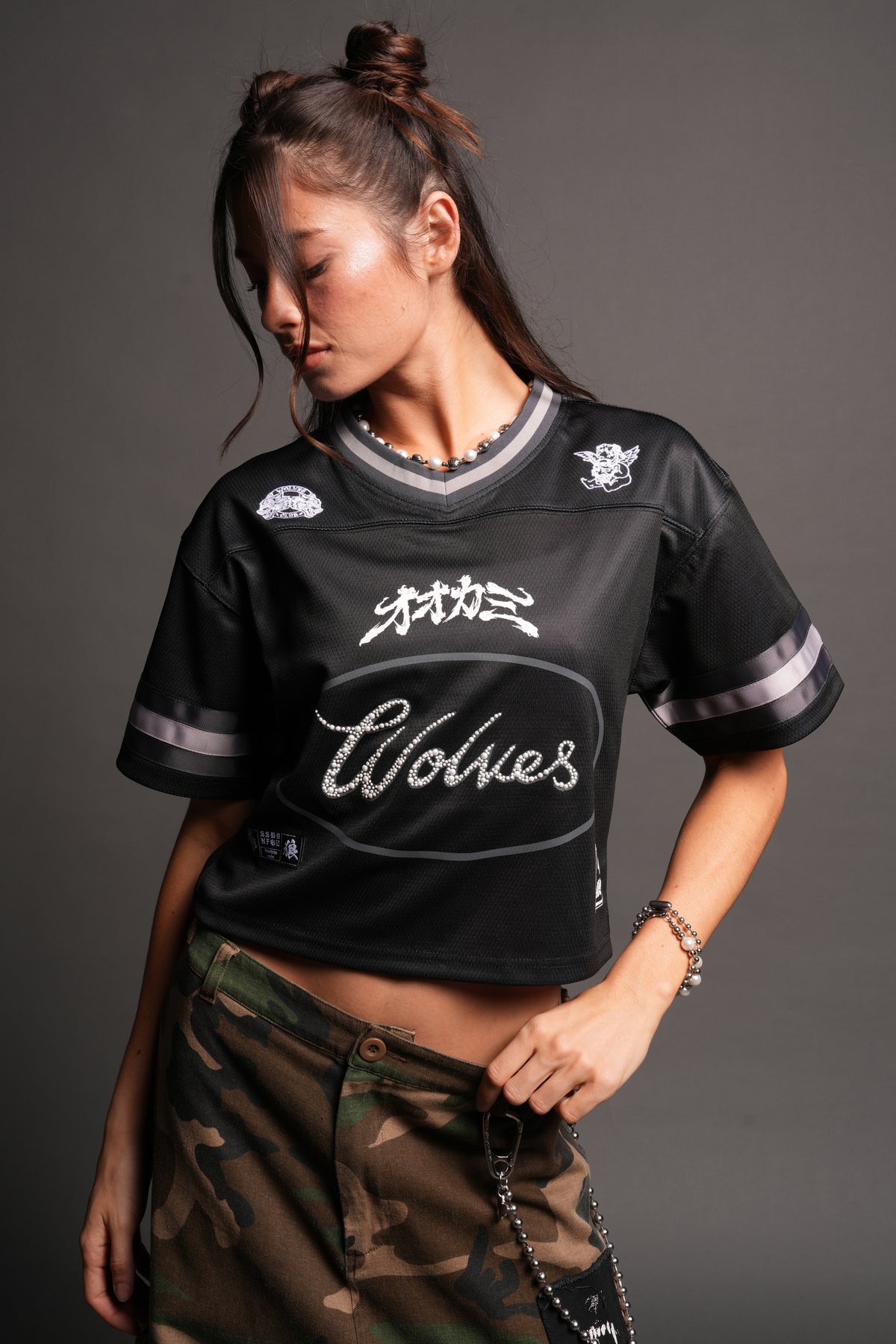 Honor She Football Crop Jersey in Black