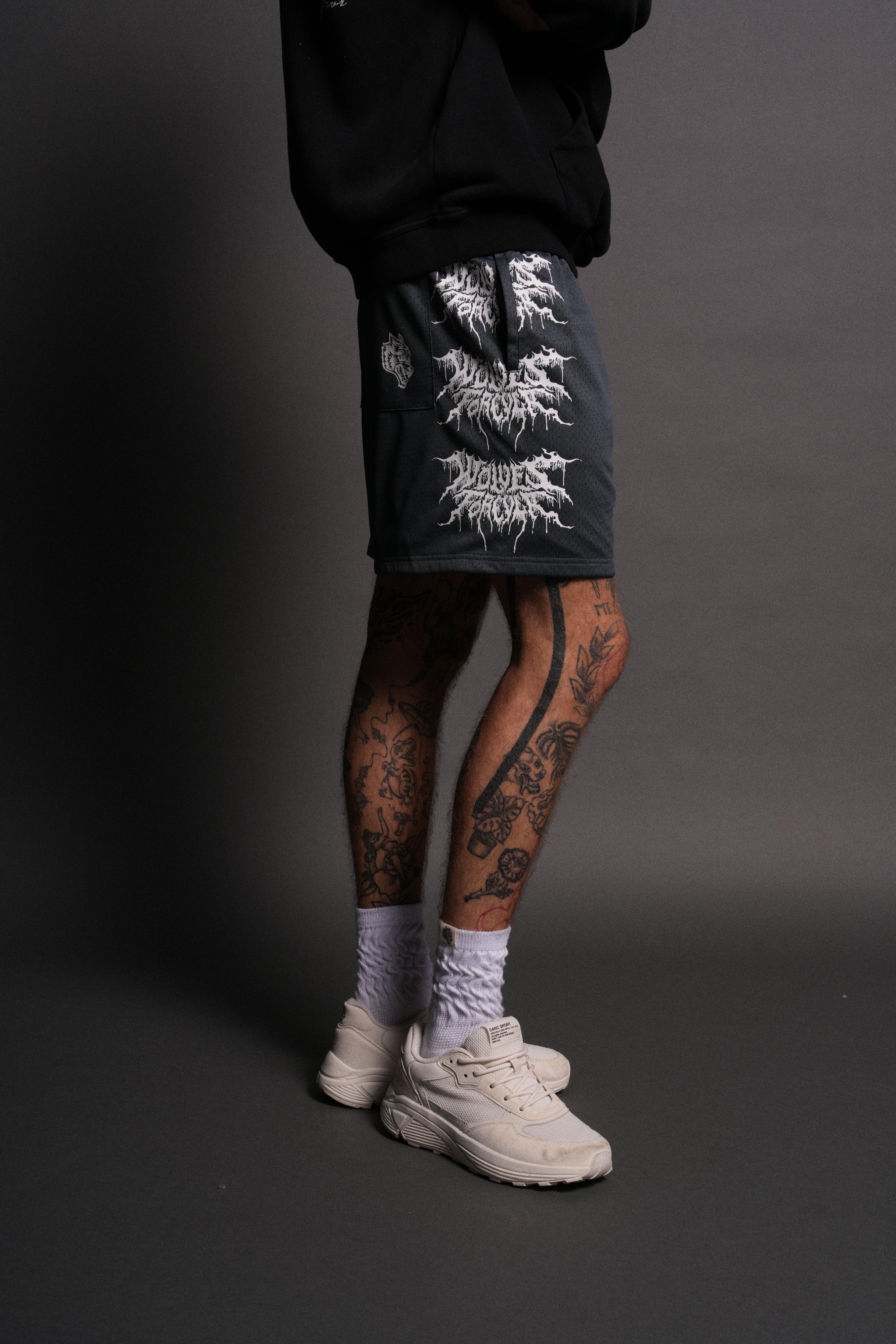 Shadow Mesh Shorts in Darc Blue