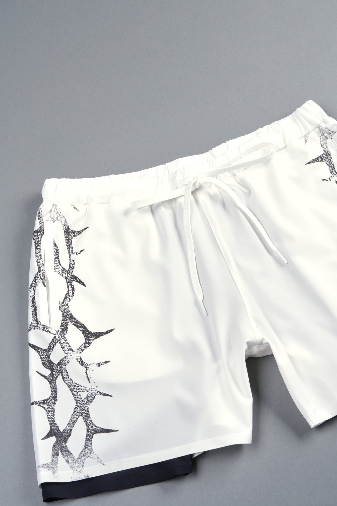 Thorn Corazon Compression Shorts In Cream