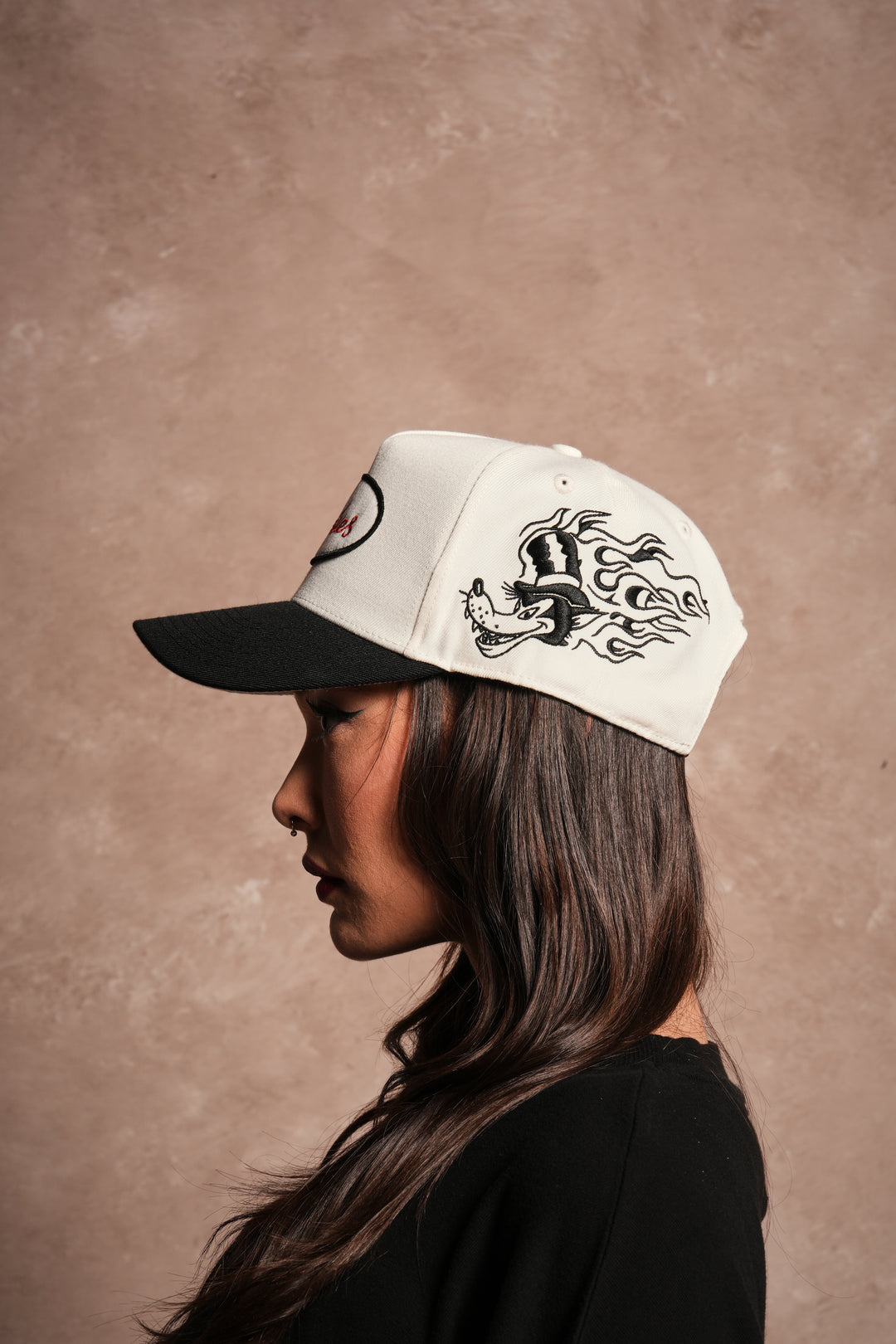 Mickey & The Wolf A Frame Snapback in Cream/Black