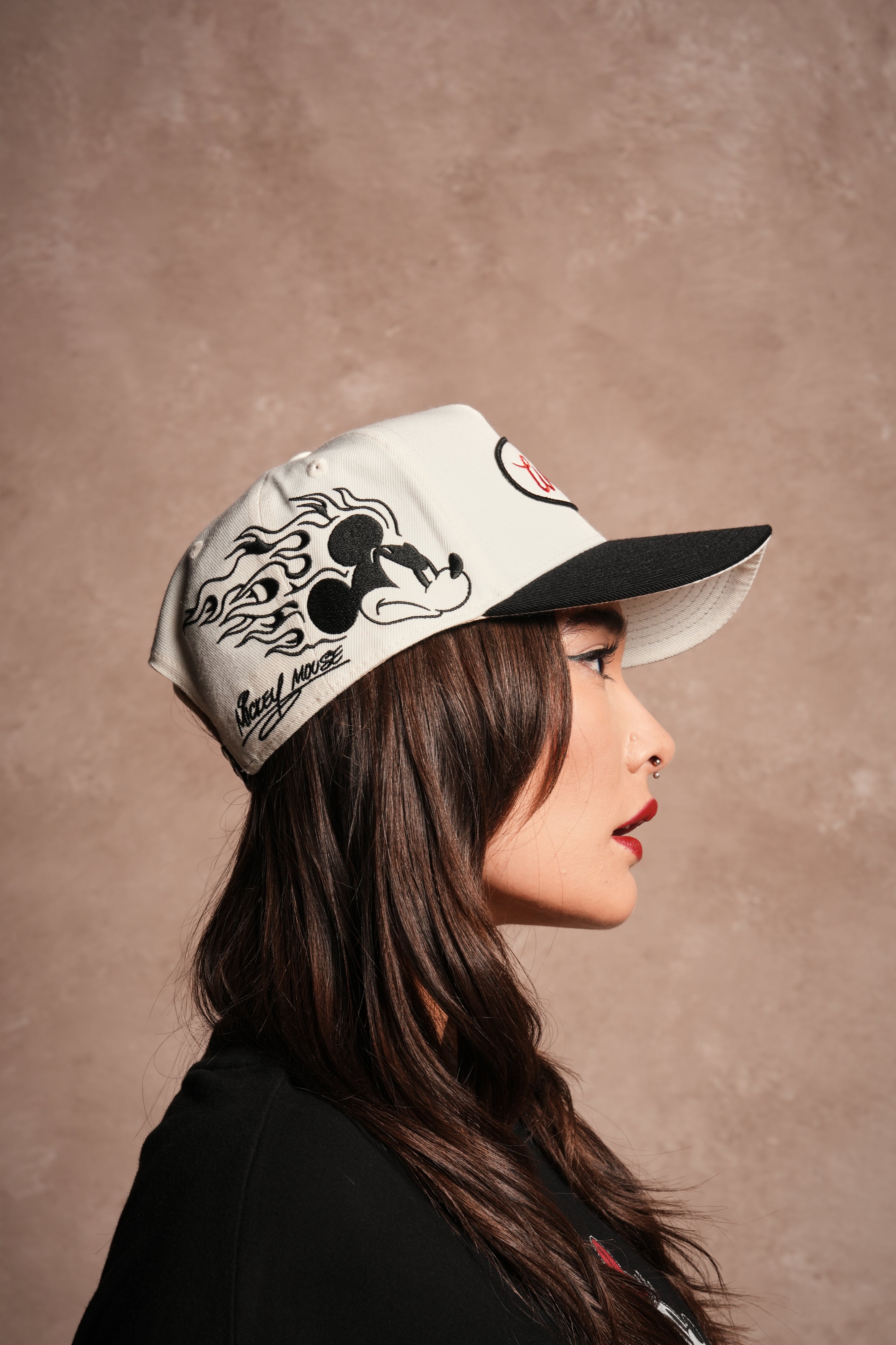 Mickey & The Wolf A Frame Snapback in Cream/Black
