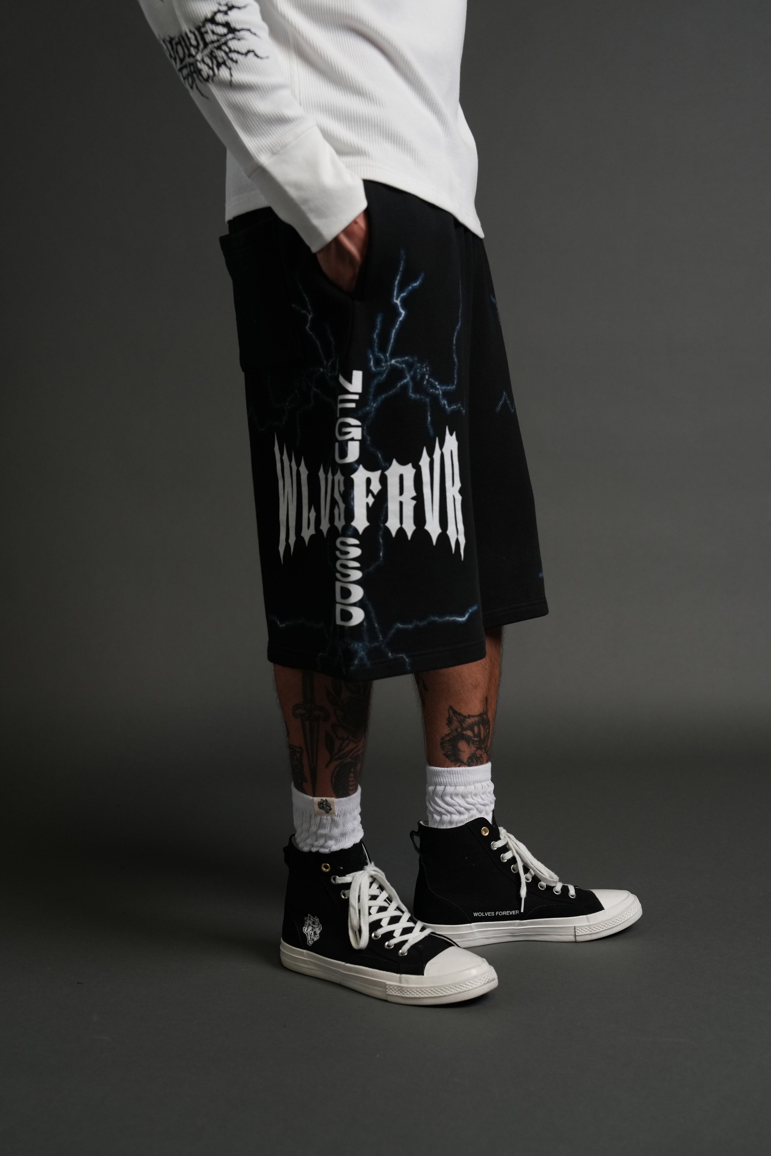 Iron Code Oversized Osiris Sweat Shorts in Black Drift Wash