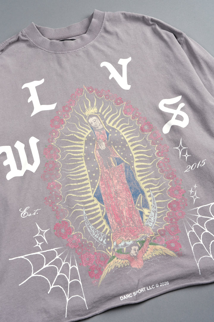 Dama De Las Rosas Grunge Mid Length Raw Hem Ls Tee In Pale Gray