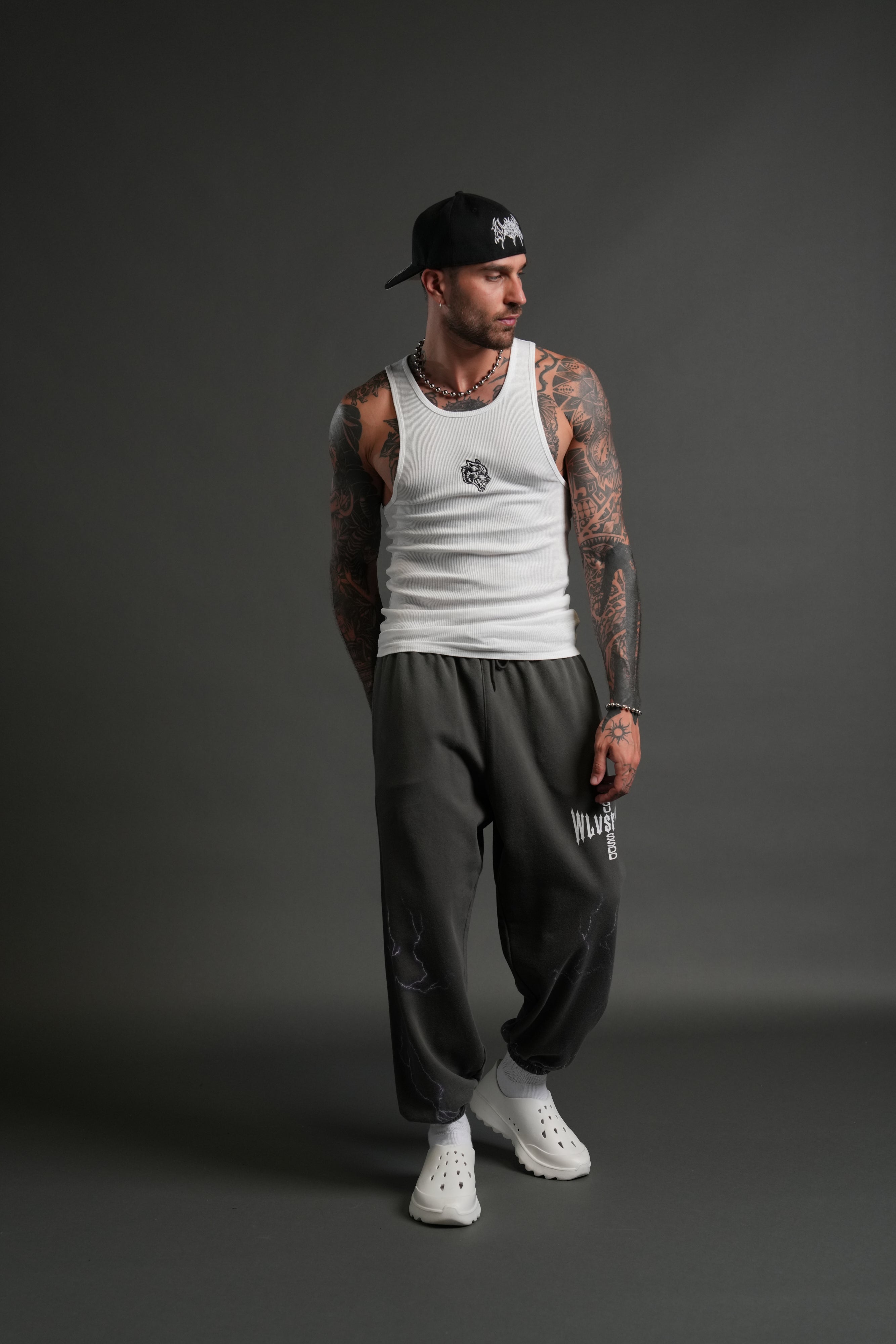 Iron Code Lounger Sweat Pants in Wolf Gray Drift Wash