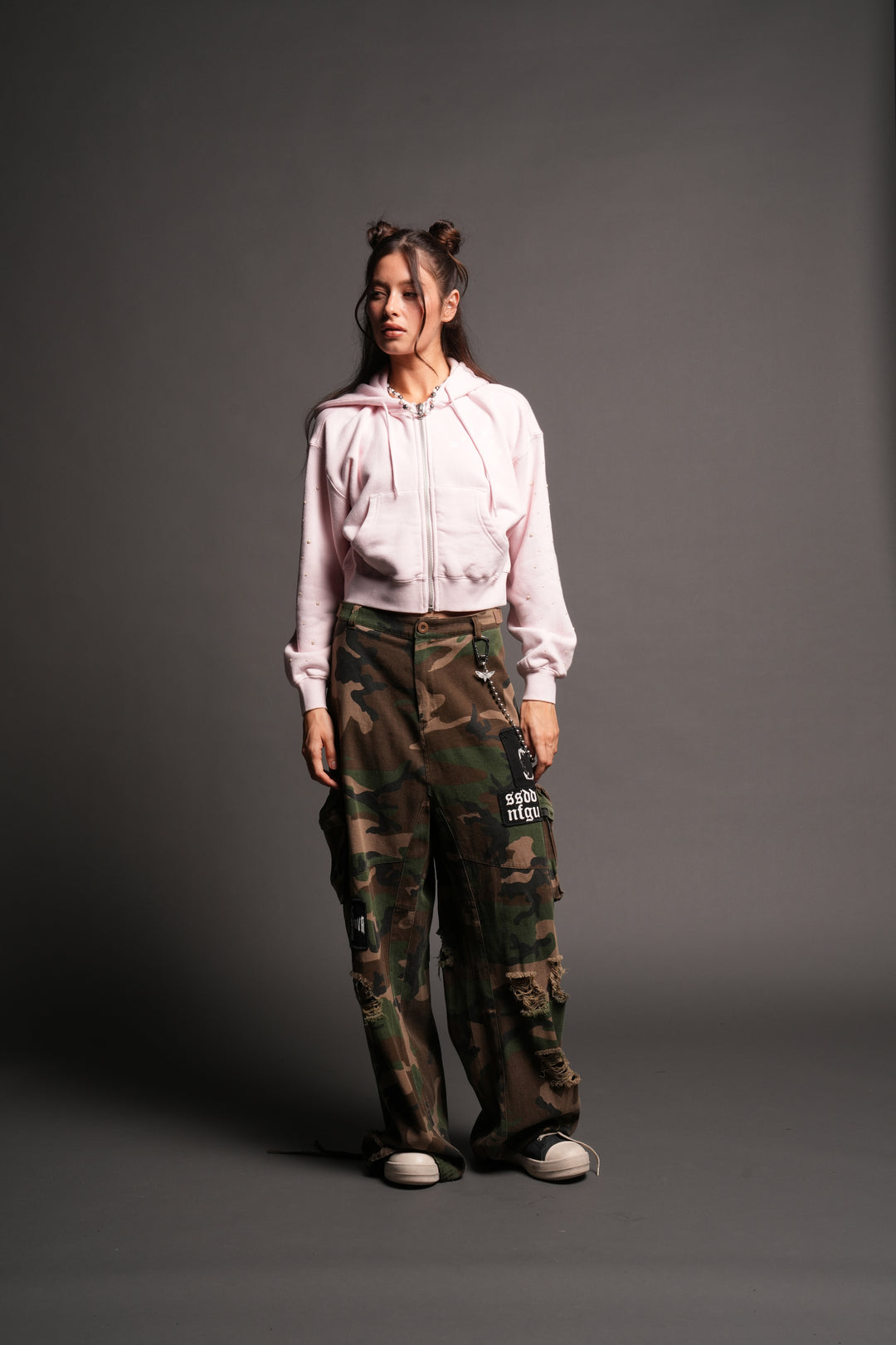 She Pearls Premium Sage Cropped Hoodie In Blush Pink