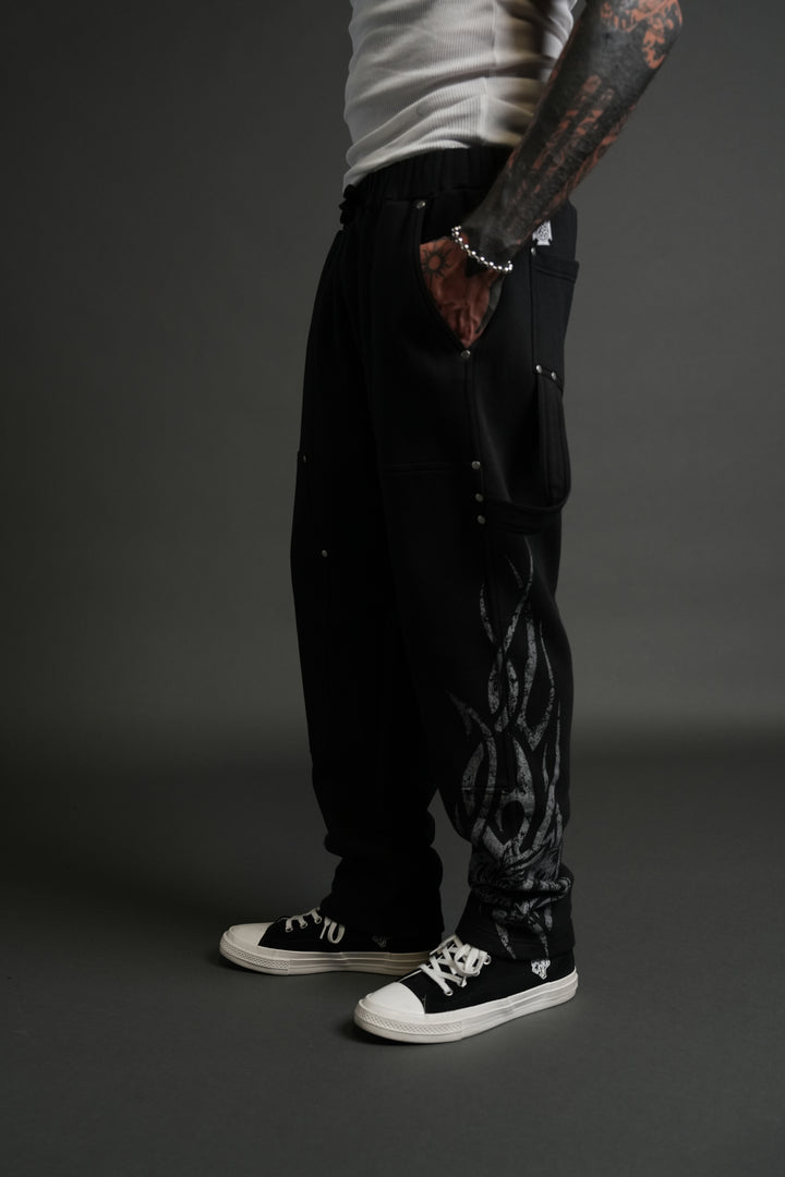Finite Flame Rivet Fleece Sweat Pants in Black