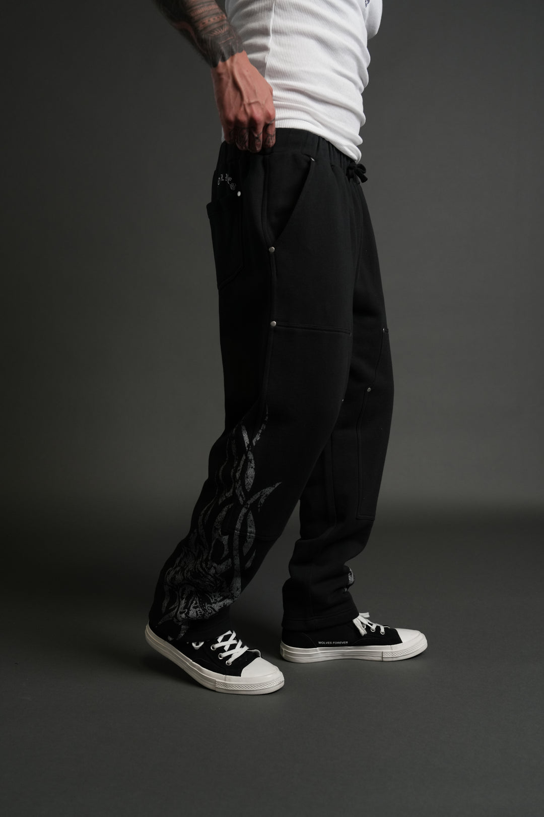 Finite Flame Rivet Fleece Sweat Pants in Black